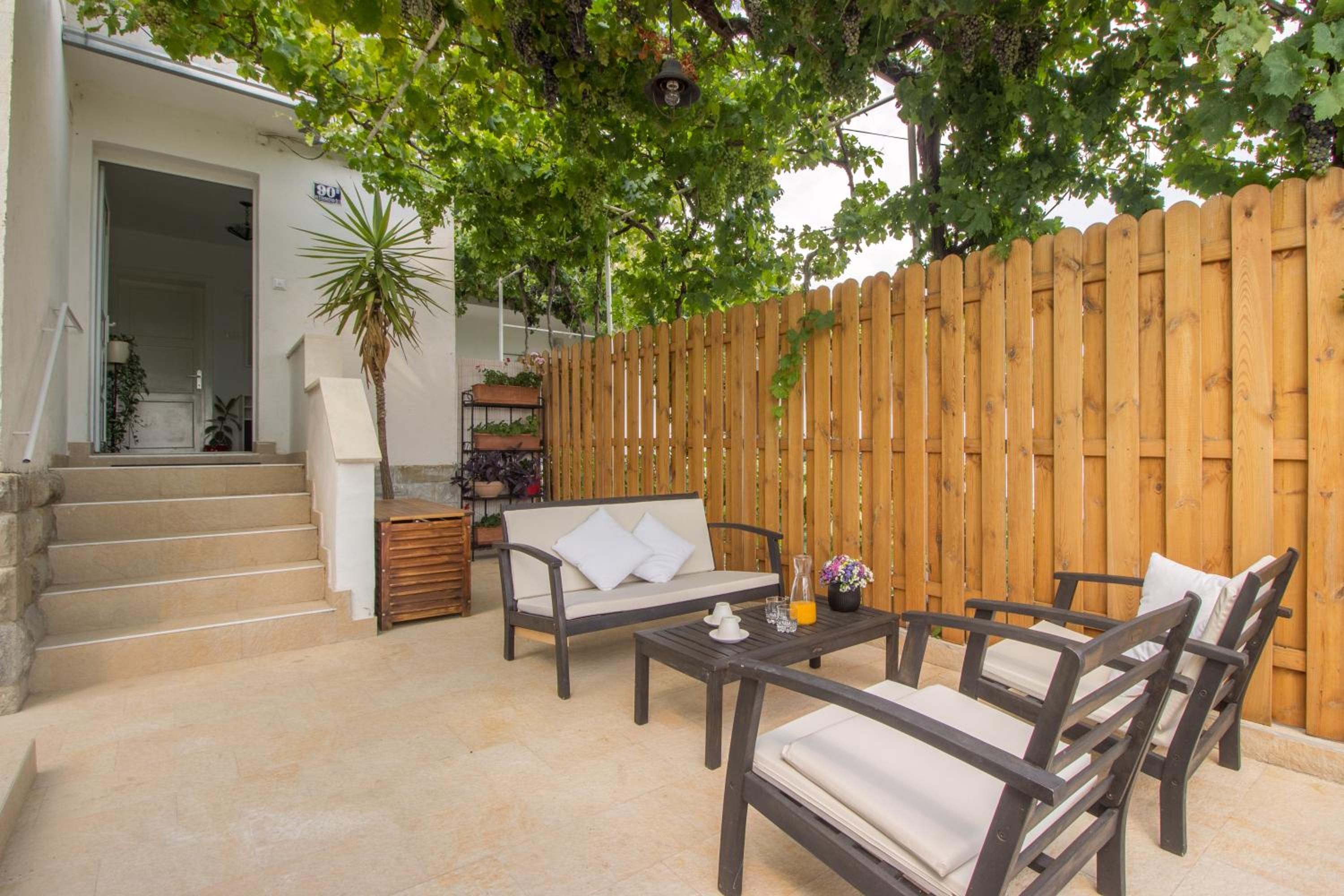 Mediterranean House - Forest Marjan photo 3
