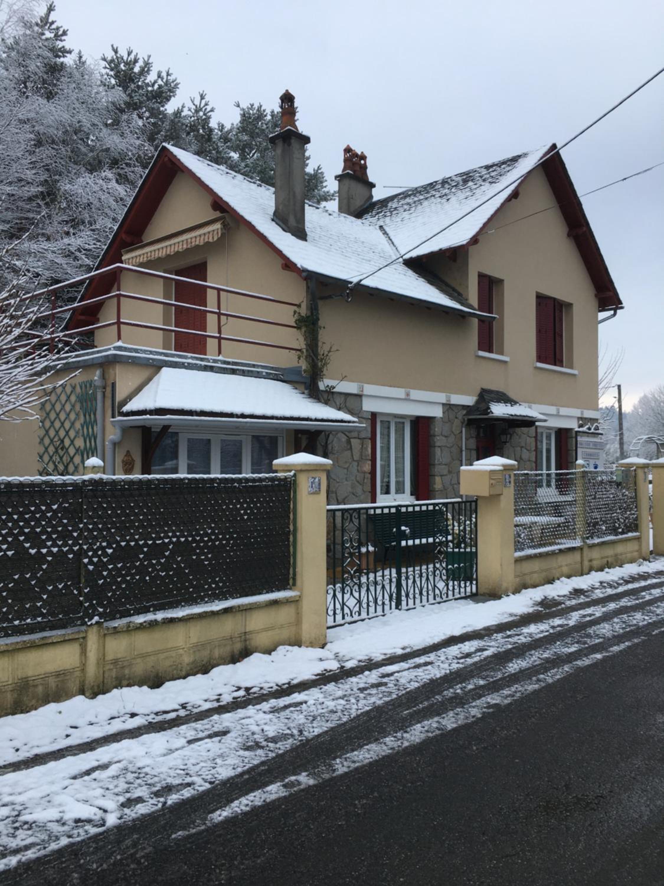 Guest House view 4