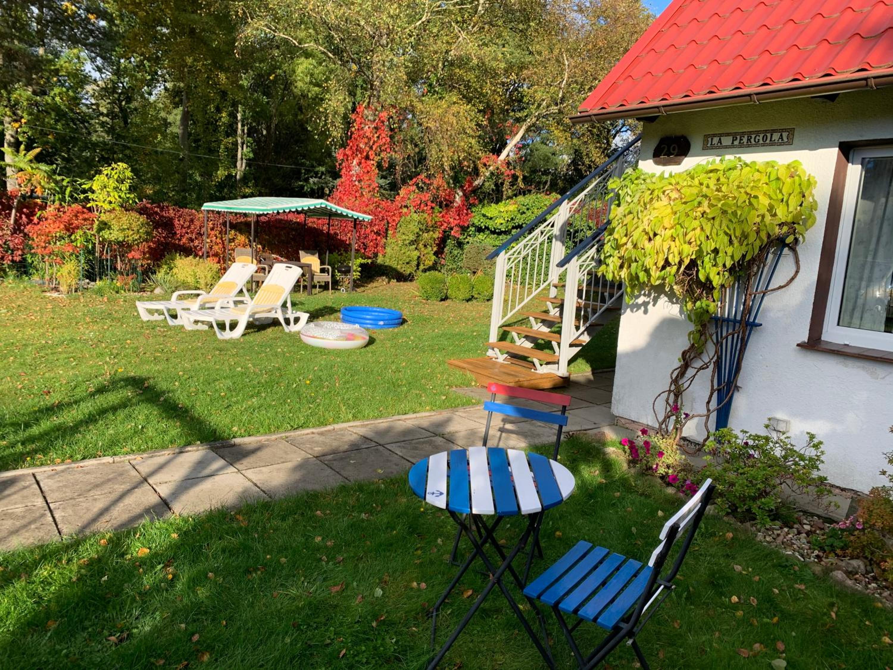 Photo 33
