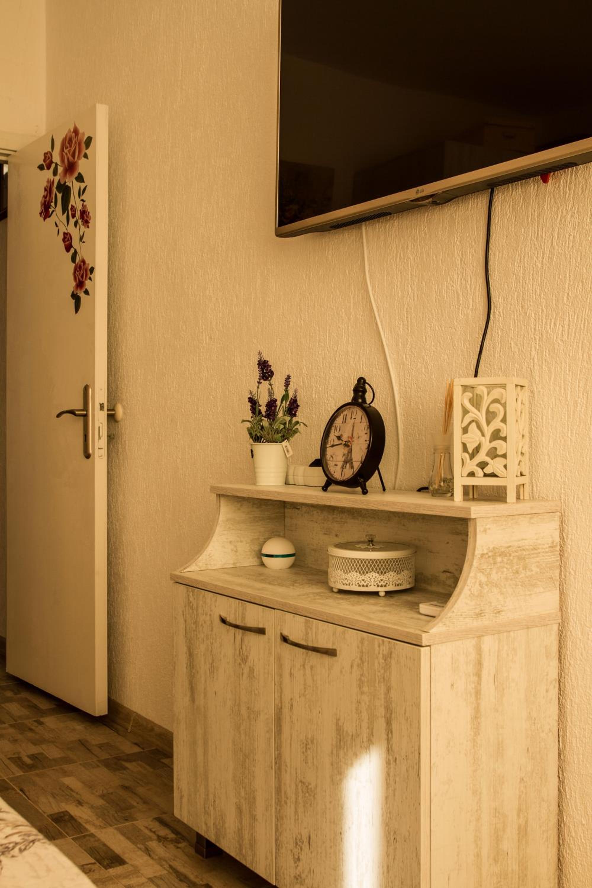 Apartment Fleur view 4