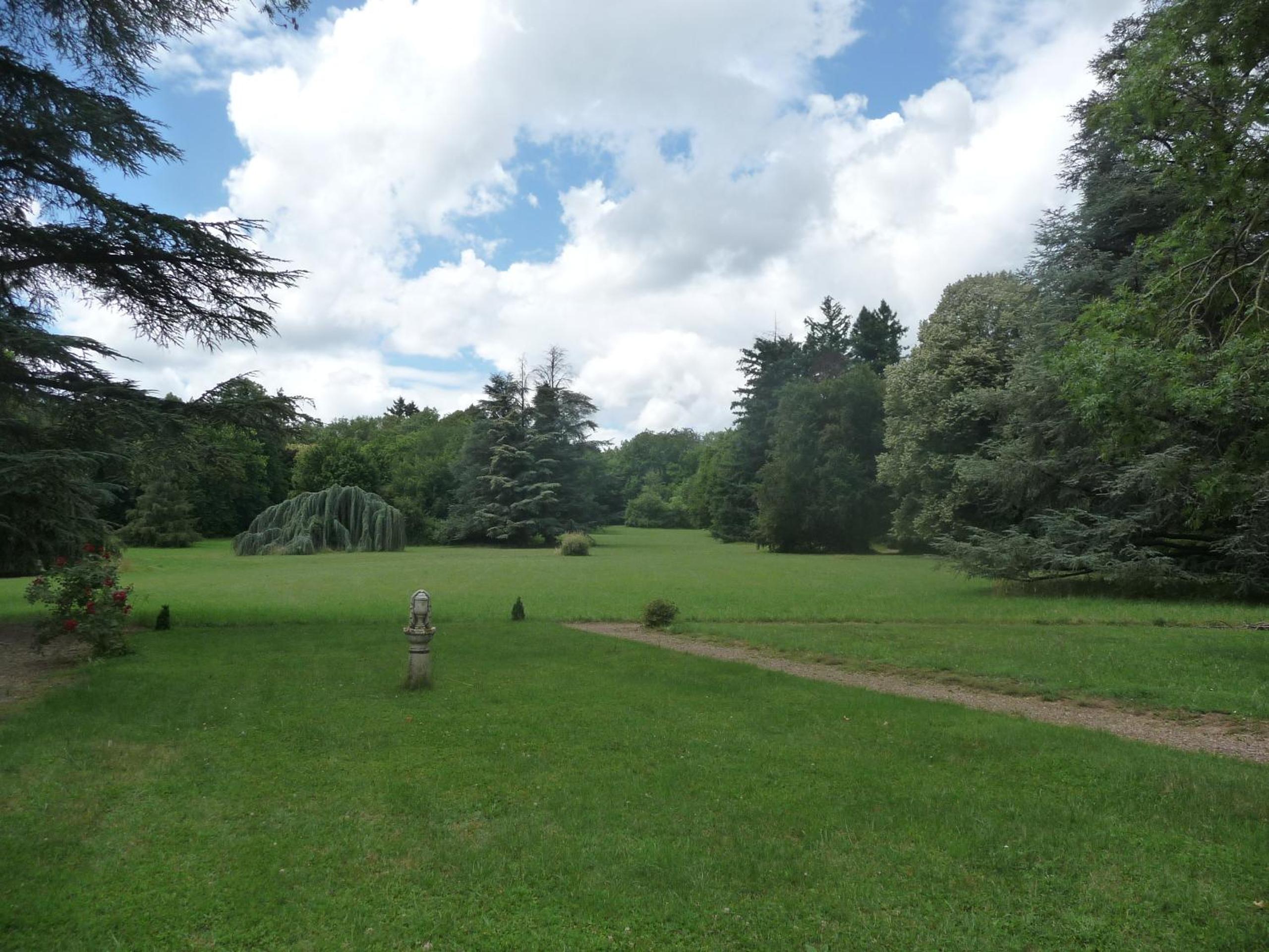 Le Château view 5