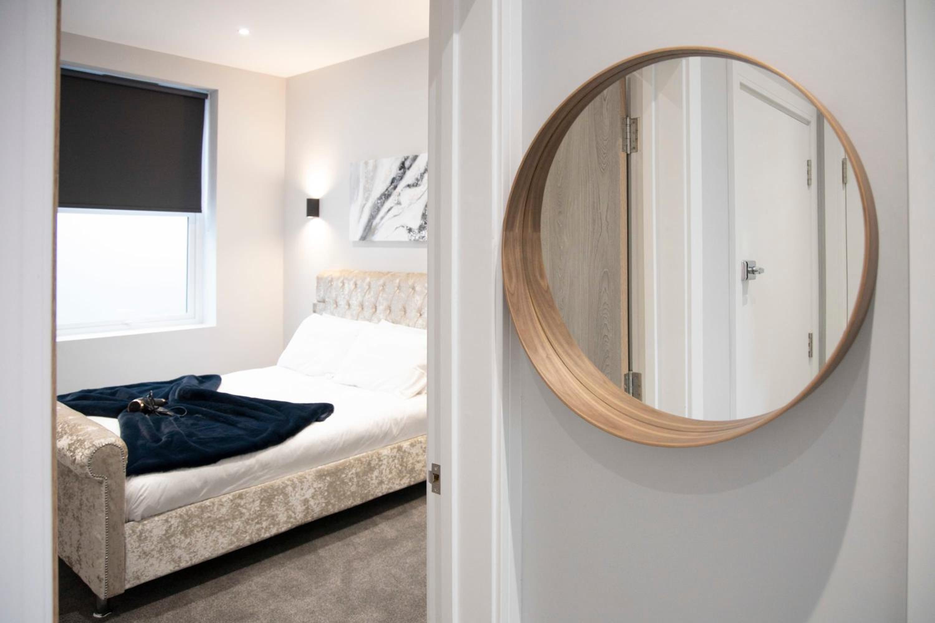 A-SUPER LOCATION I ONEBEDROOM FLAT I MINS WALK to BRIGHOTN BEACH