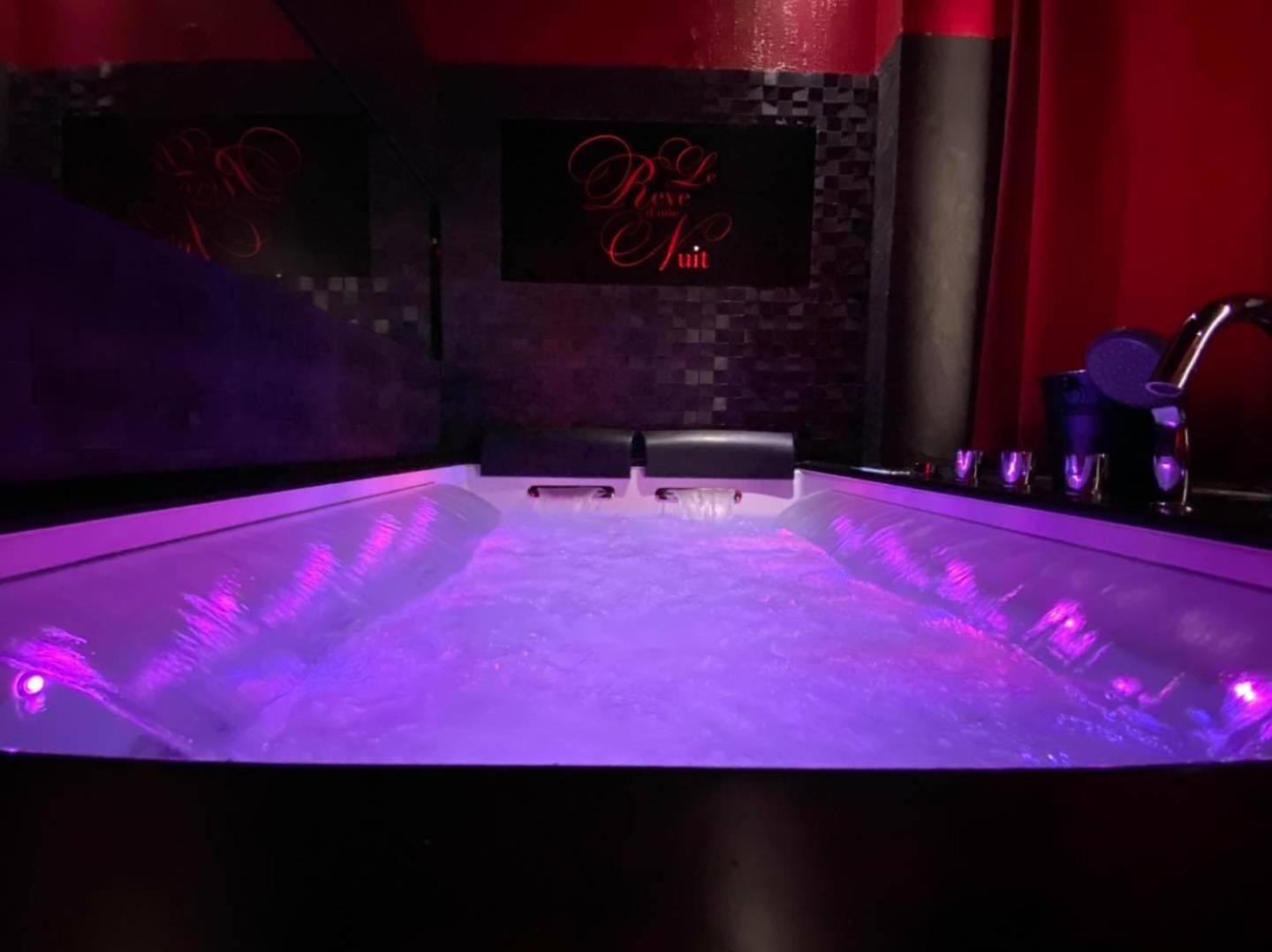 Jacuzzi