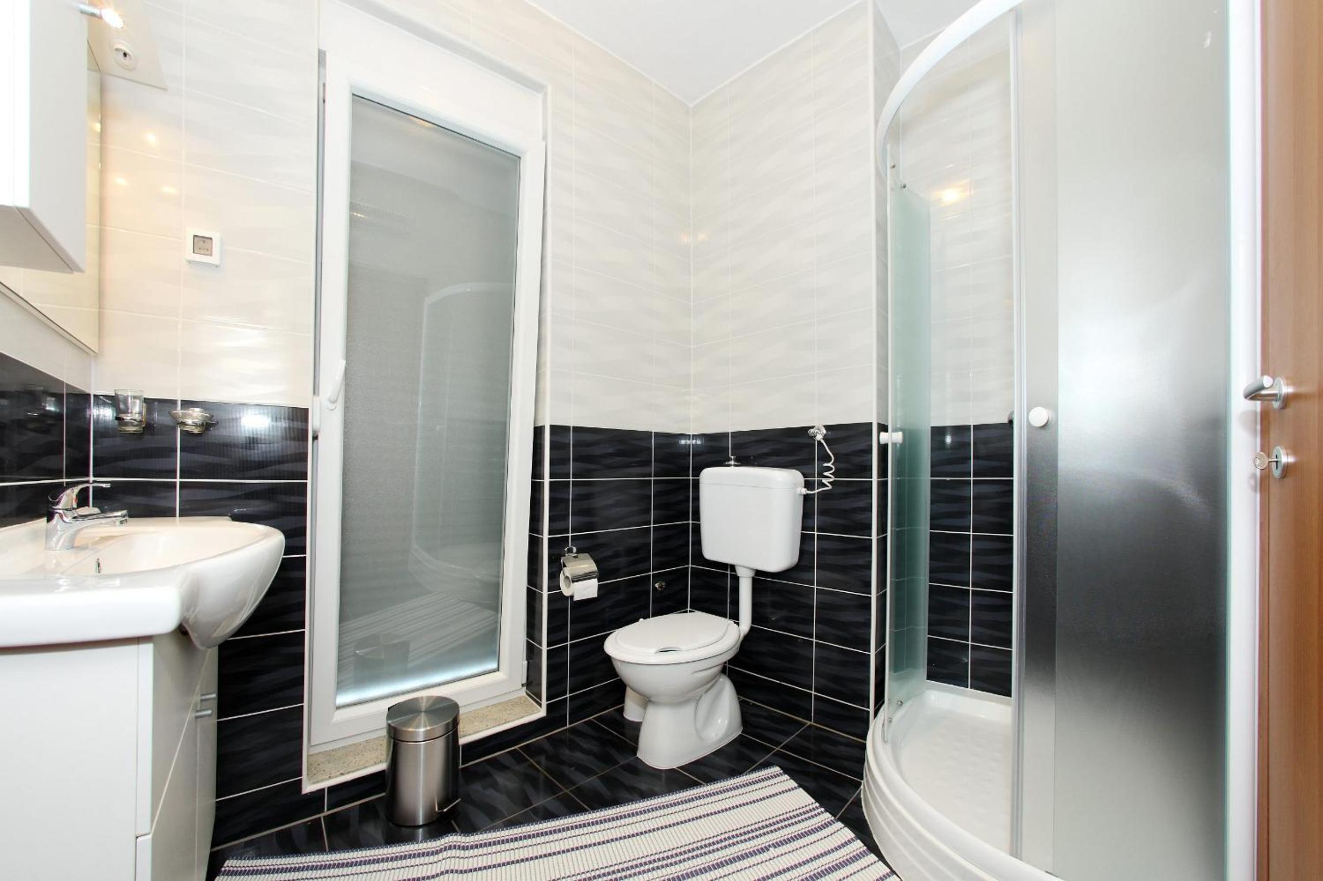 Apartment Village Nin view 5