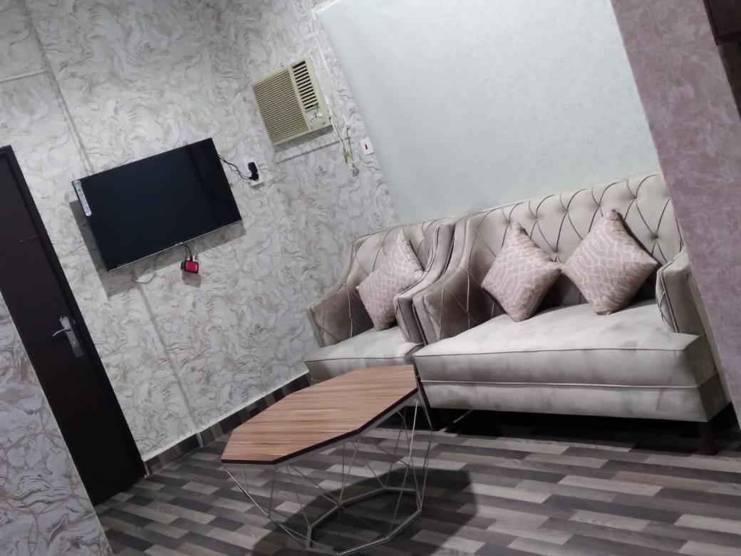 Iwaa Alkharj Apartments