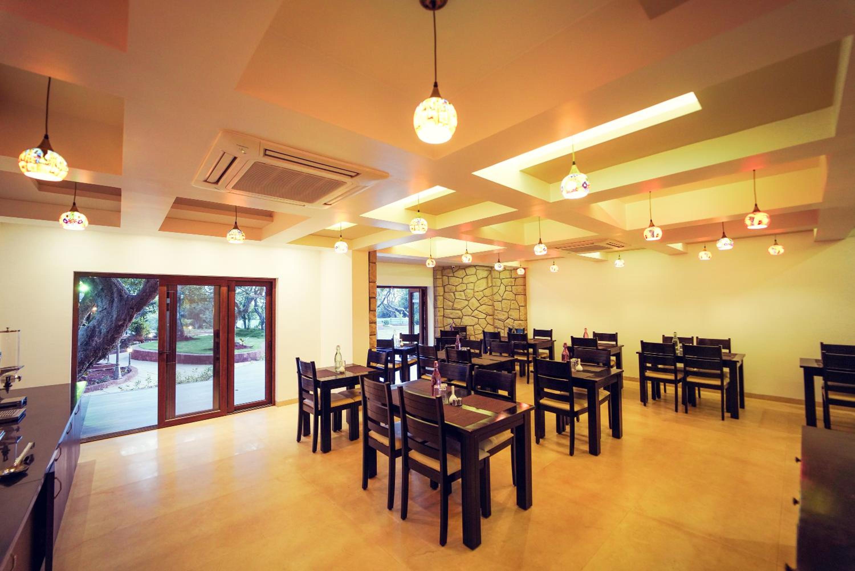 restaurant