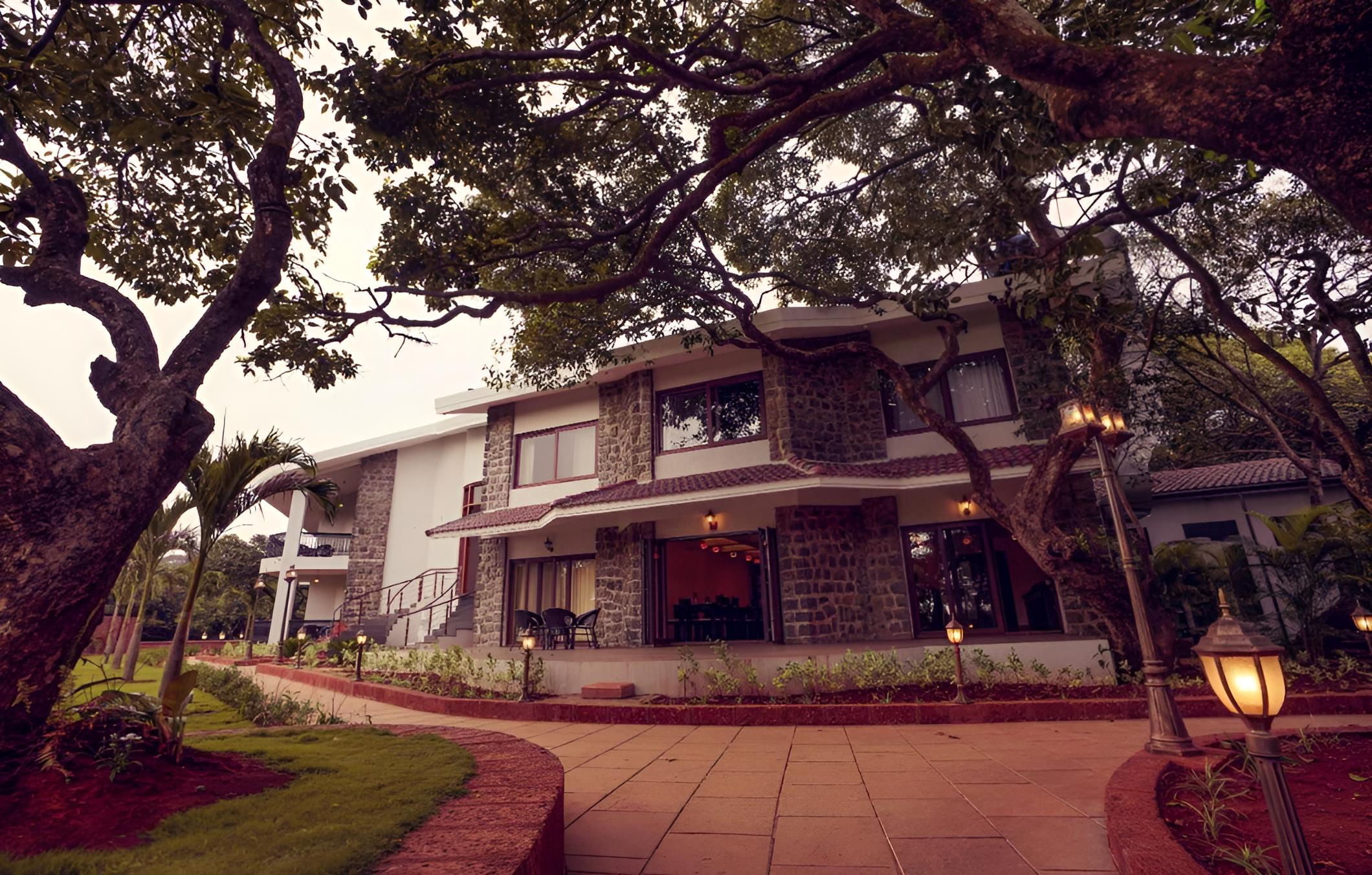 hotel building