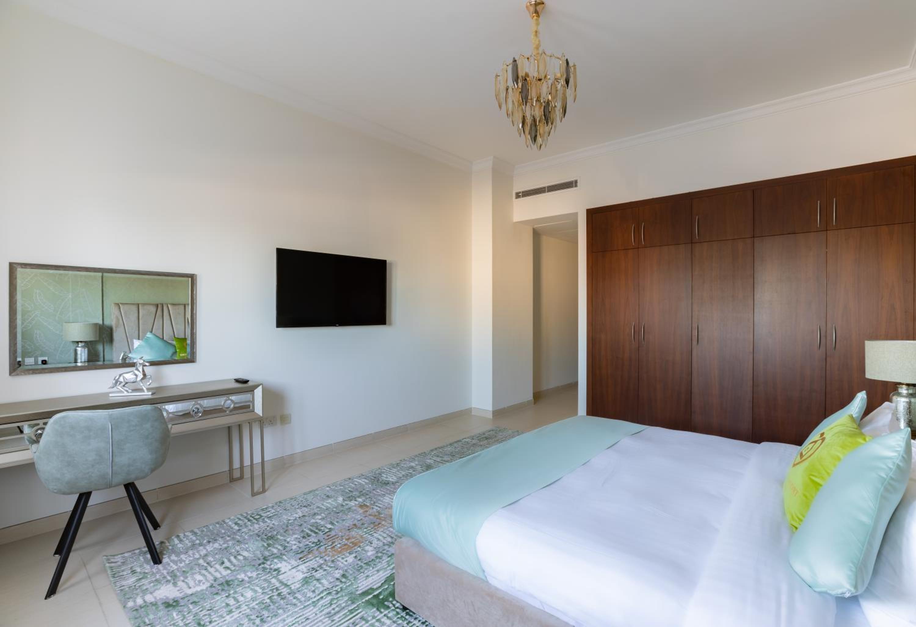 GLOBALSTAY Holiday Homes - Private Pool Homes and Villas