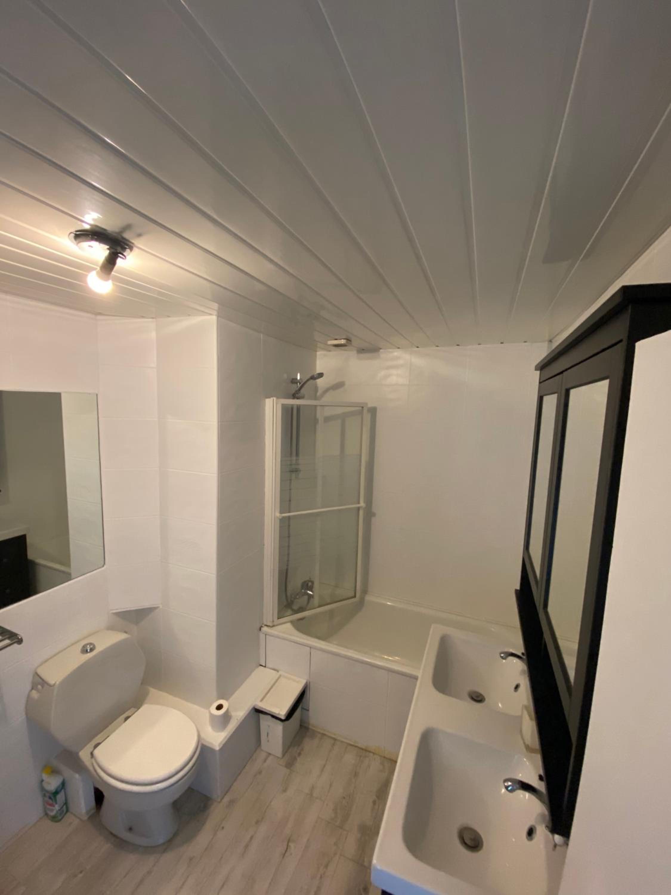 Chambre calme (Mars) - proche Paris et TGV en Massy