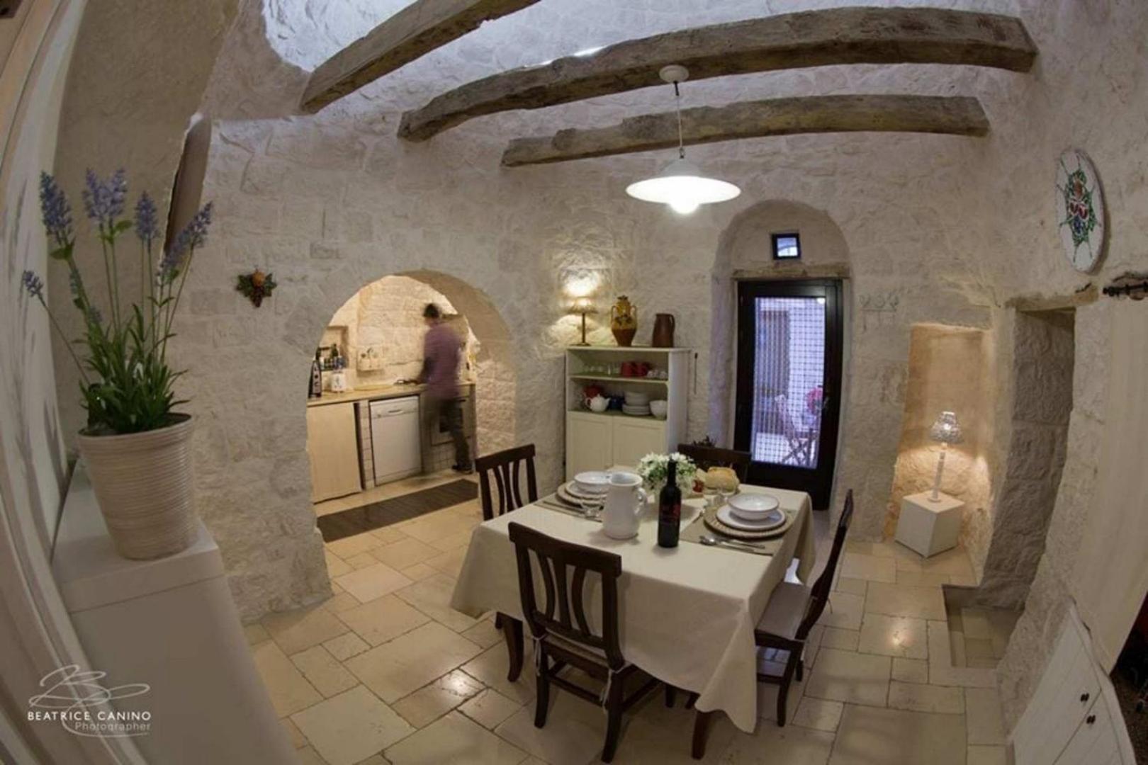 Trullo Cielo Cielo with pool