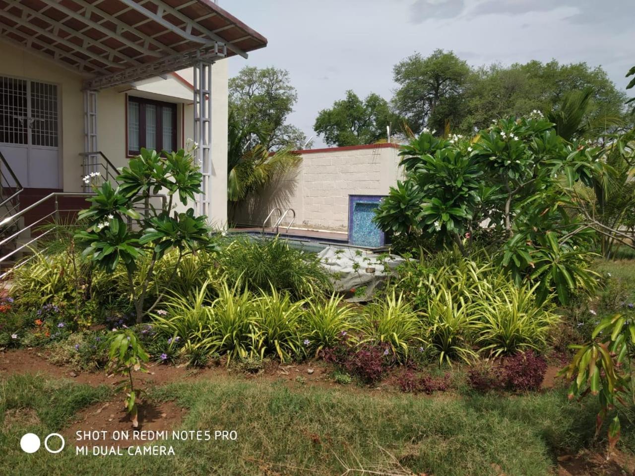 Narayani Resort - Serene resort with private swimming pool