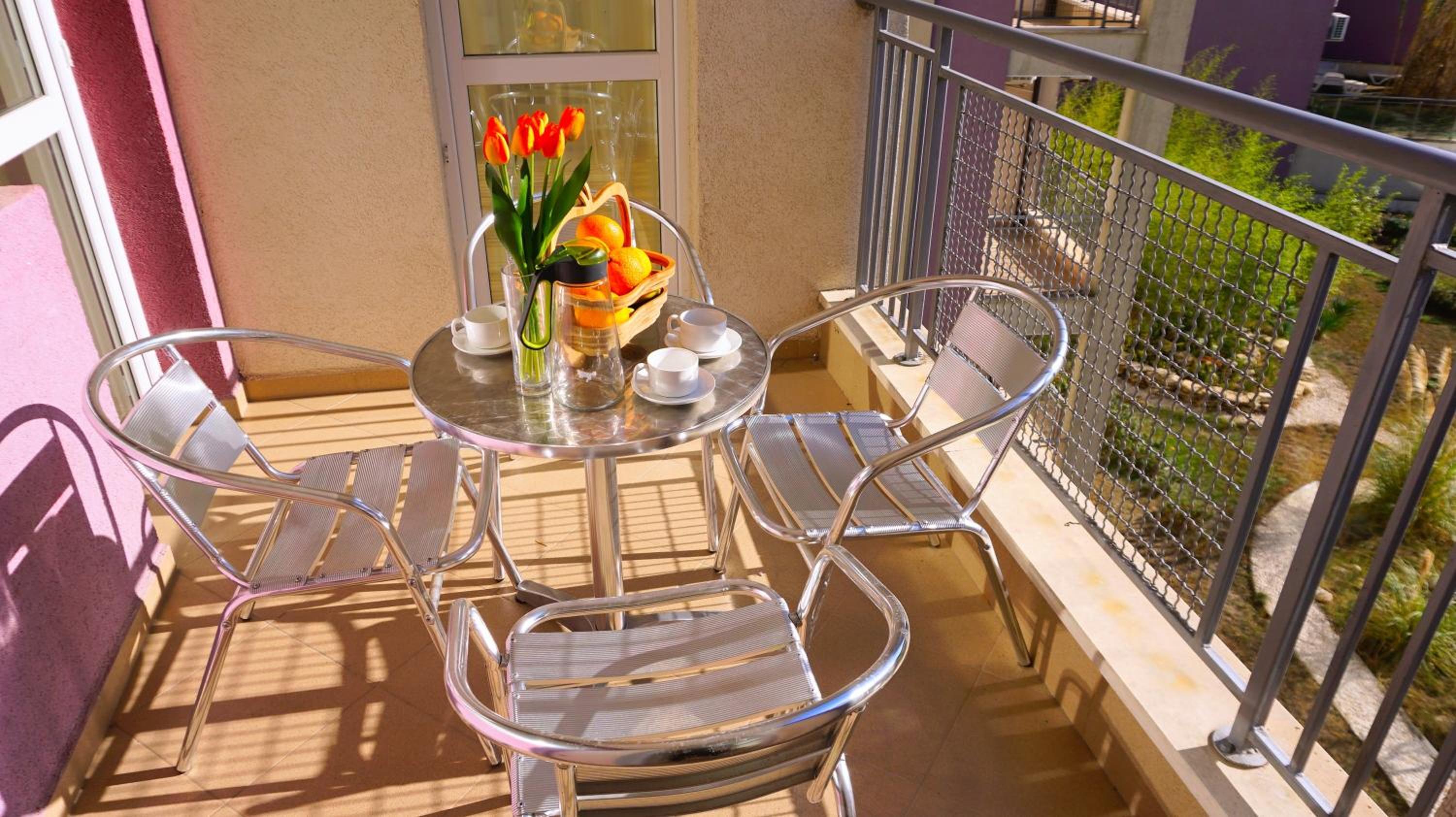 Kavarna Hills Apartments