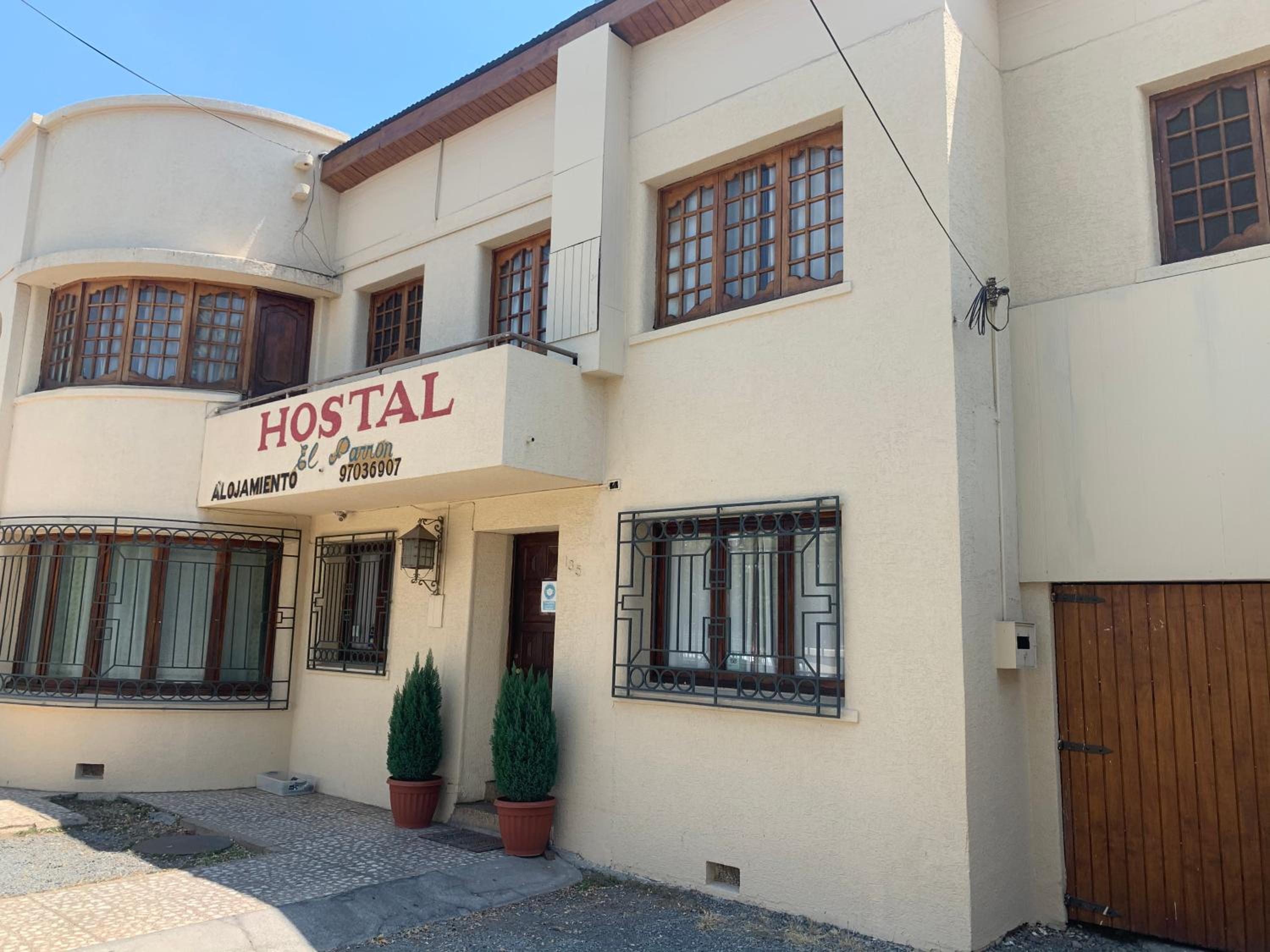Hostal el Parron view 3