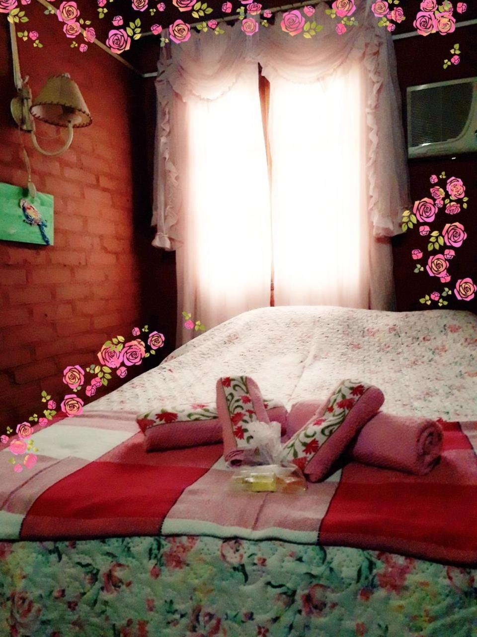 Residencial Azaleas Place Guest House