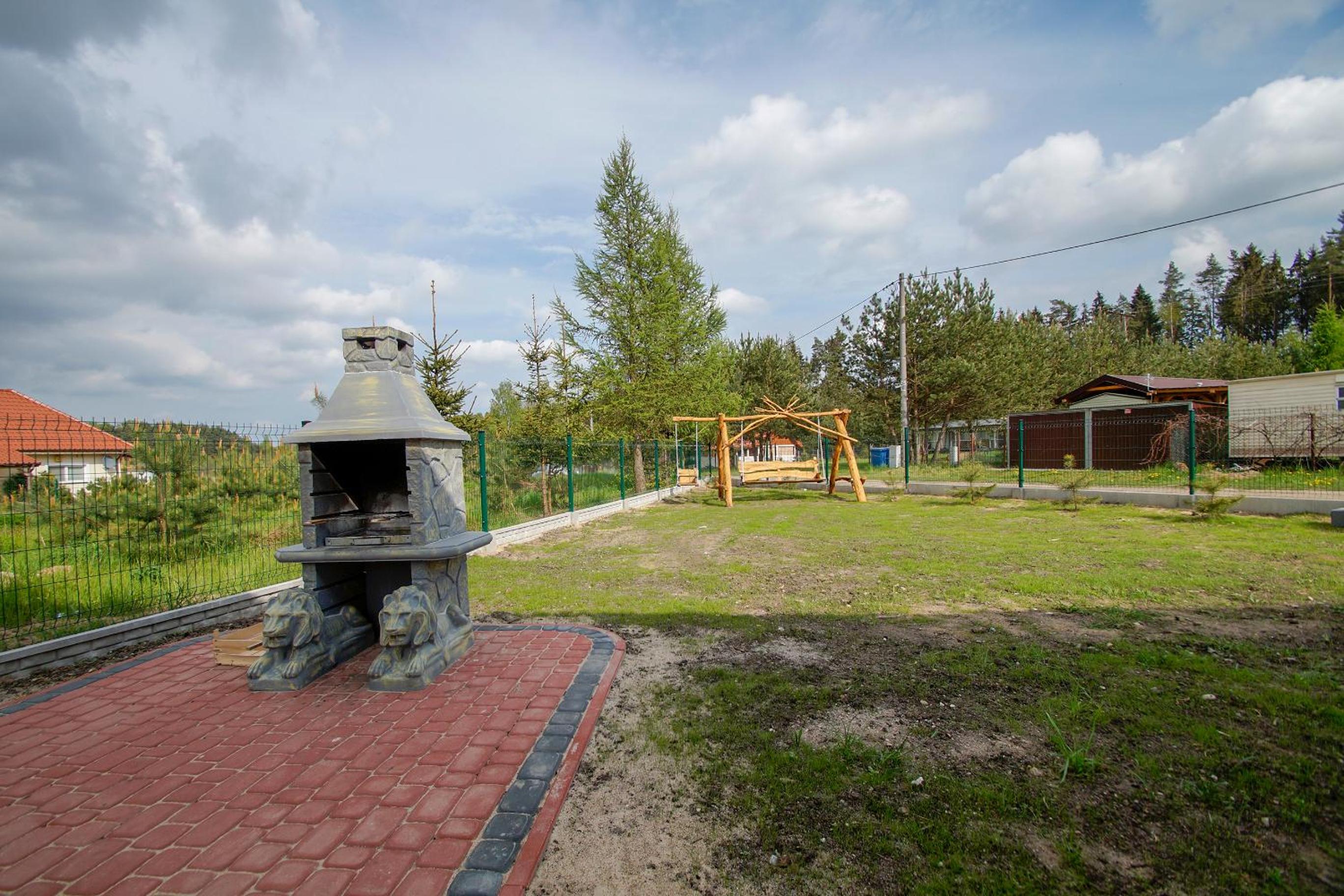Komfortowe domki letniskowe nad jeziorem na Mazurach 2