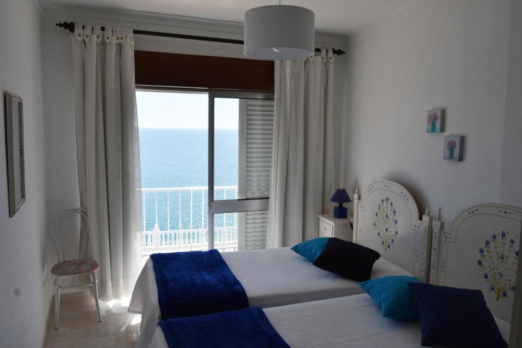 Apartamentos Encosta do Mar view 3