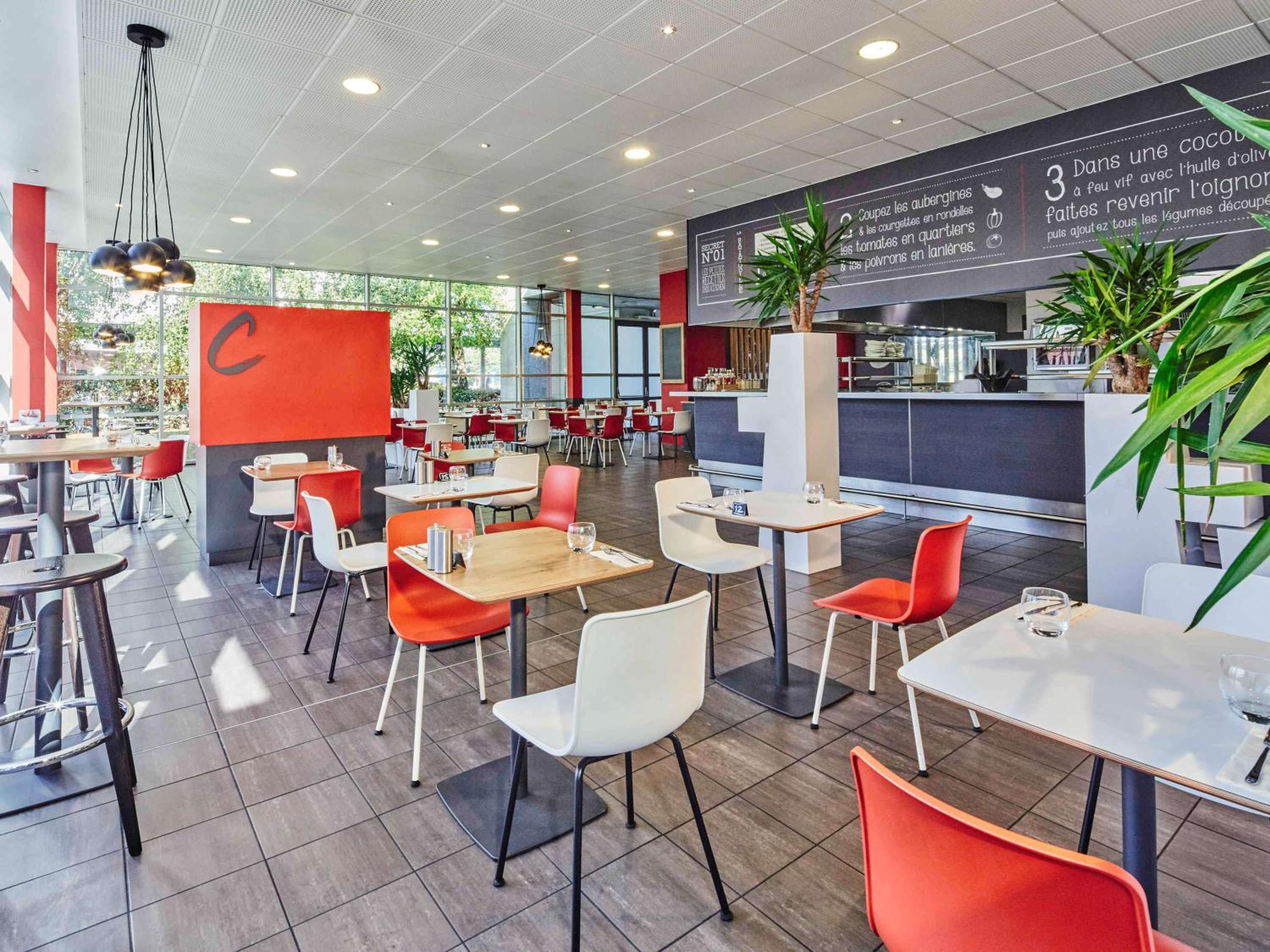 restaurant