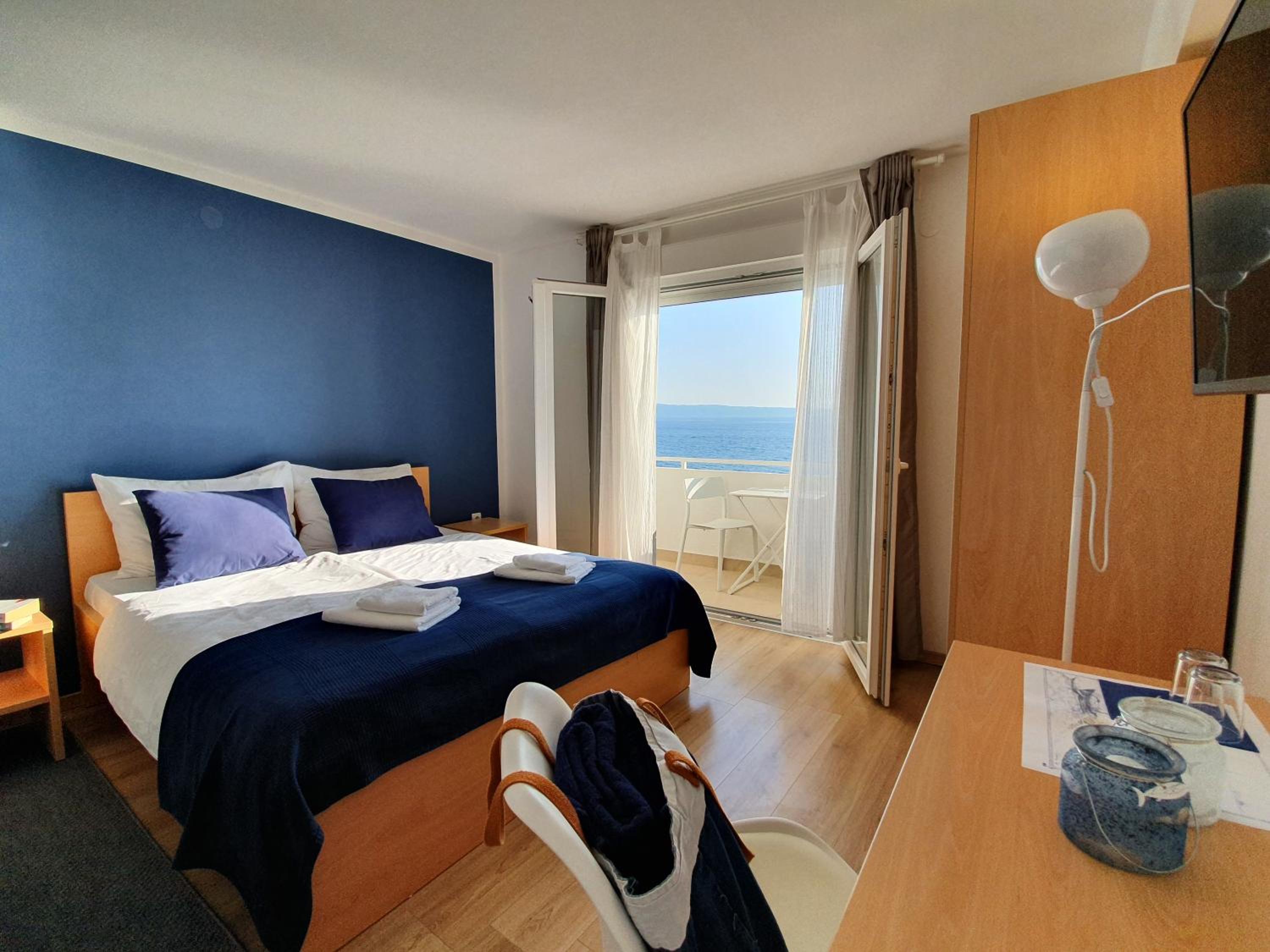 Beach Rooms Split view 2