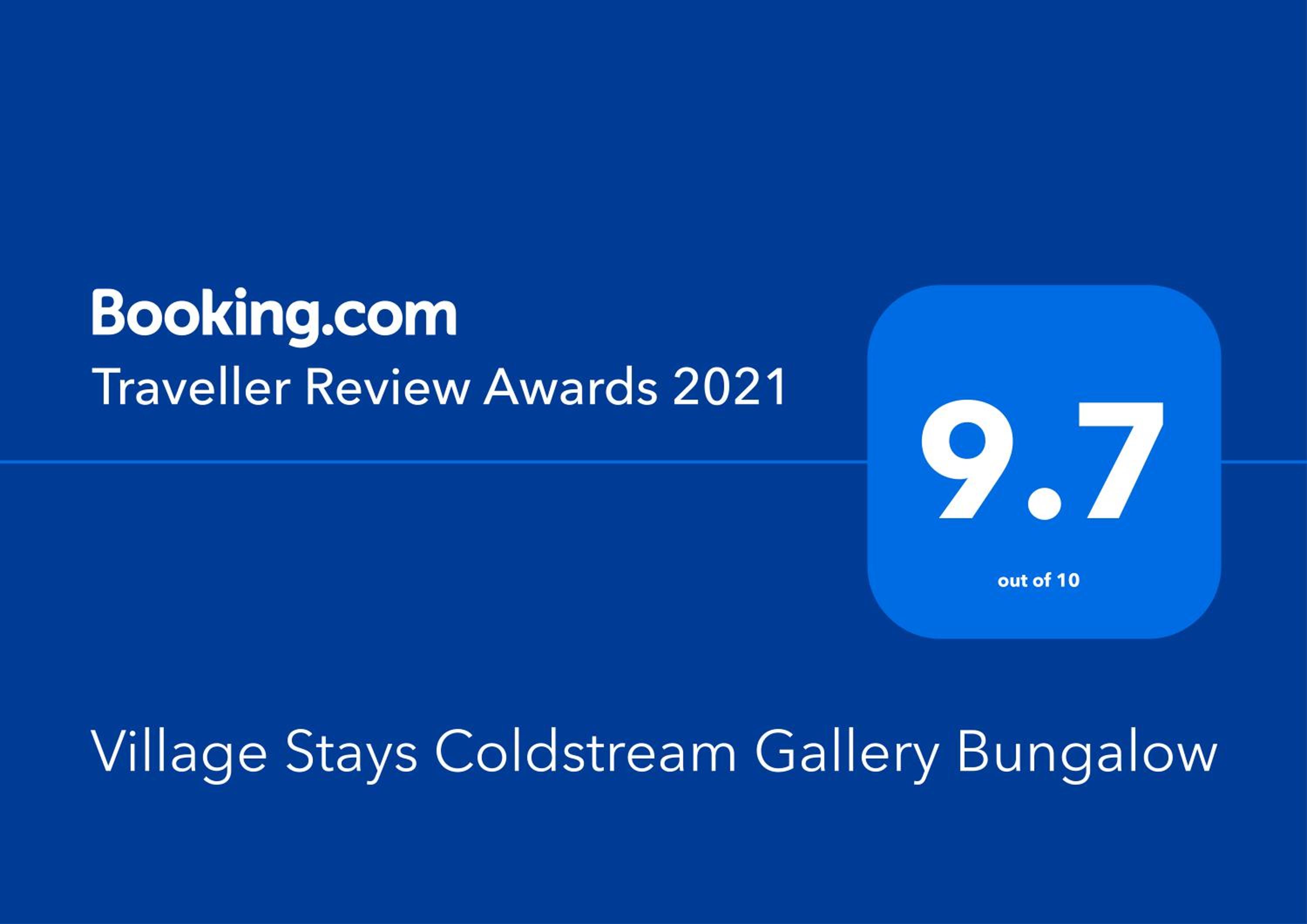 Village Stays Coldstream Gallery Bungalow