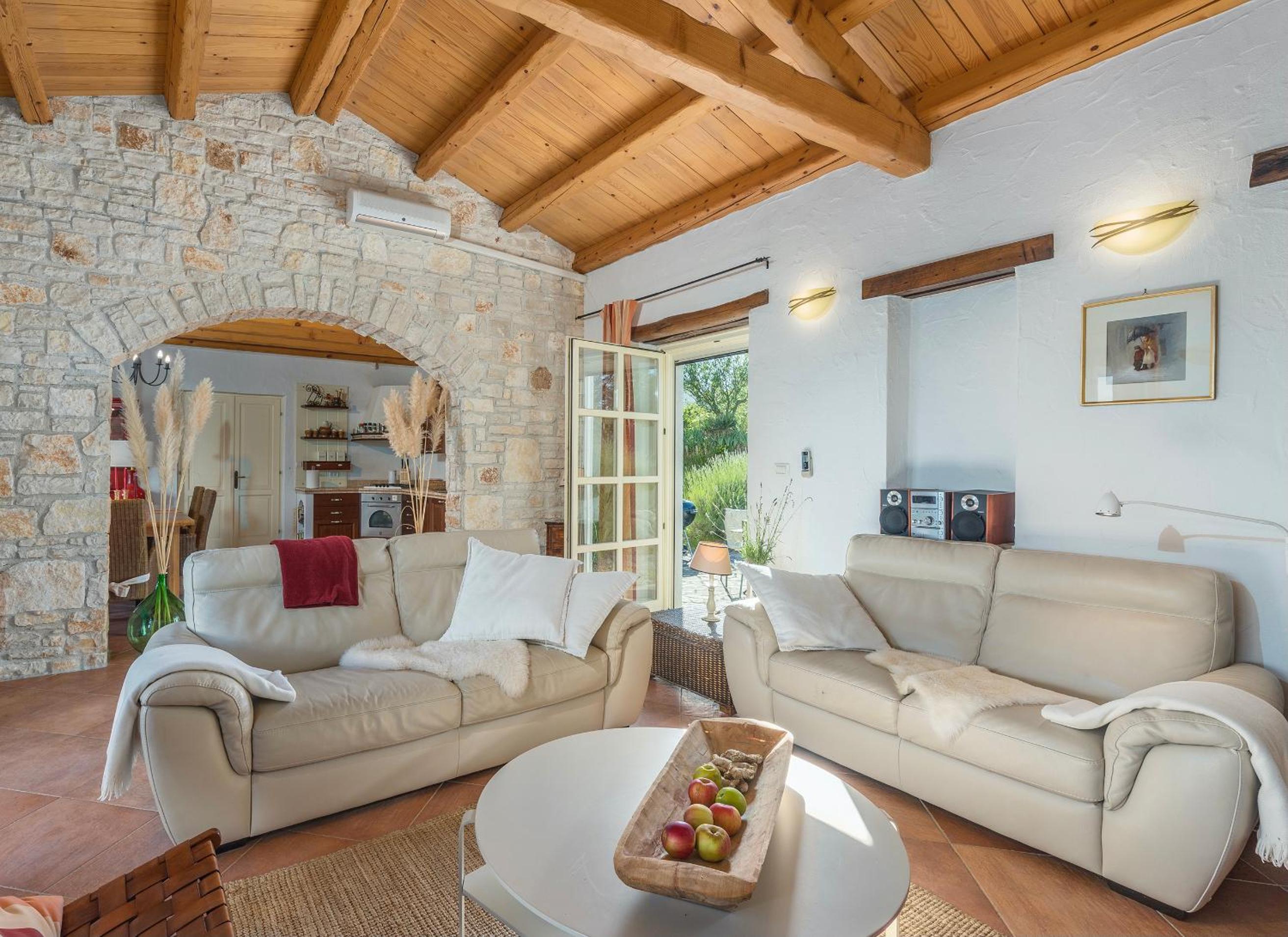 Villa Livia — photo 3