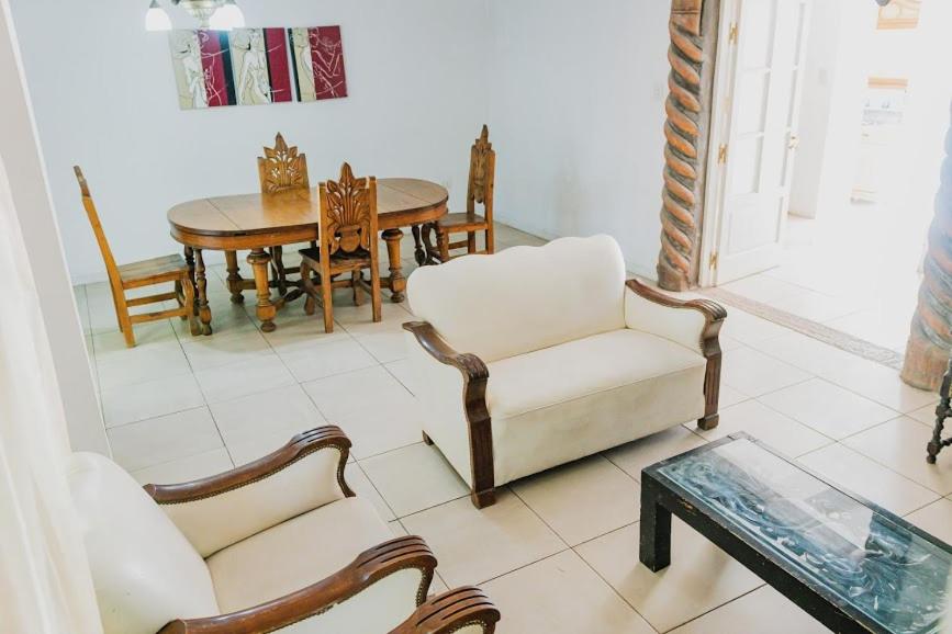 Casa Martha Suites