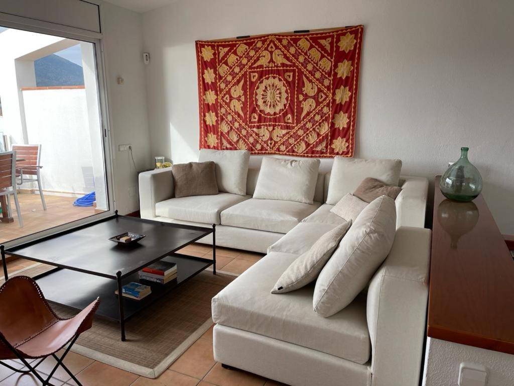 Beachfront Duplex with Terrace and Sea Views - photo 5