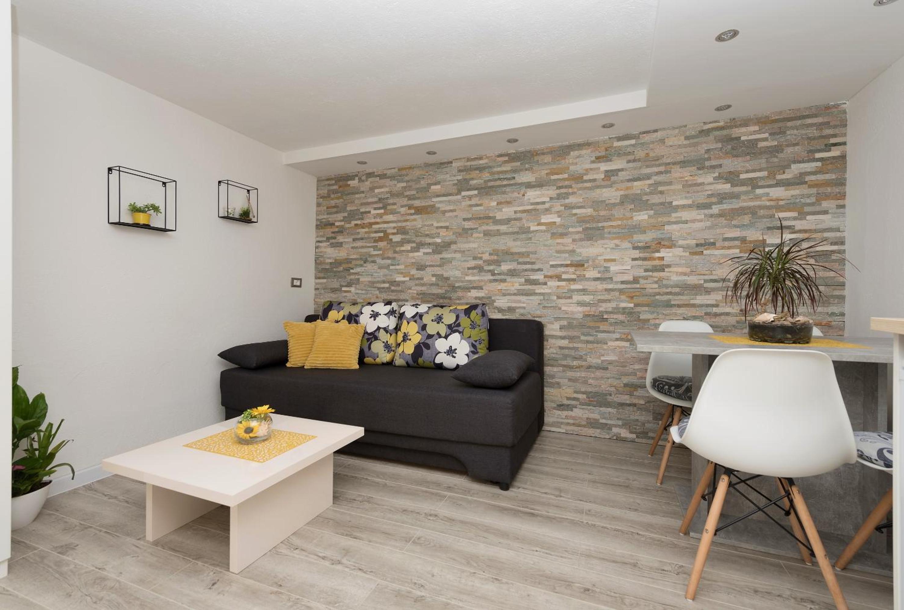 Premium Center Apartments view 3