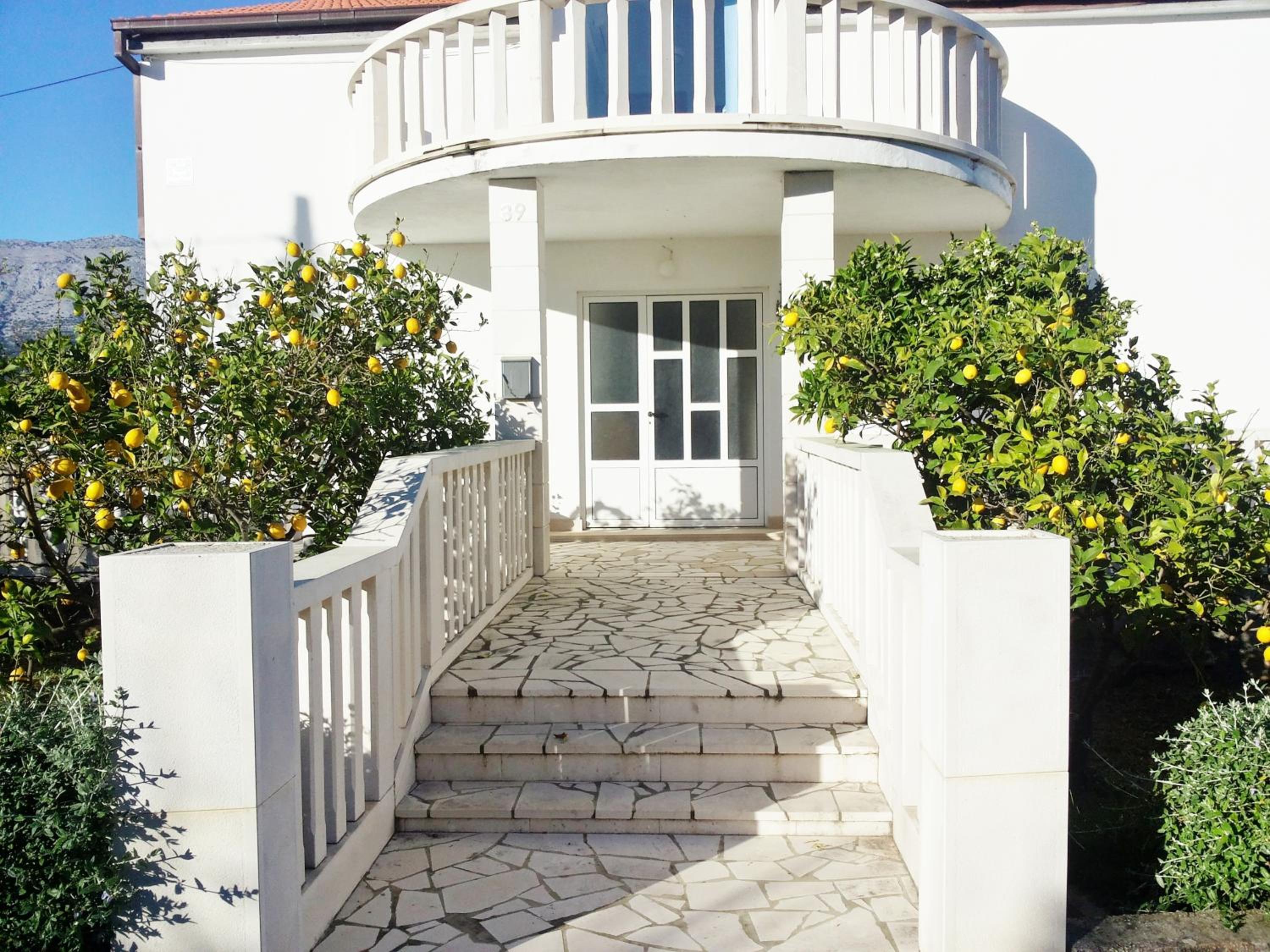 Apartments Ćenan view 2
