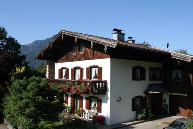 Ferienwohnungen Praxenthaler view 2