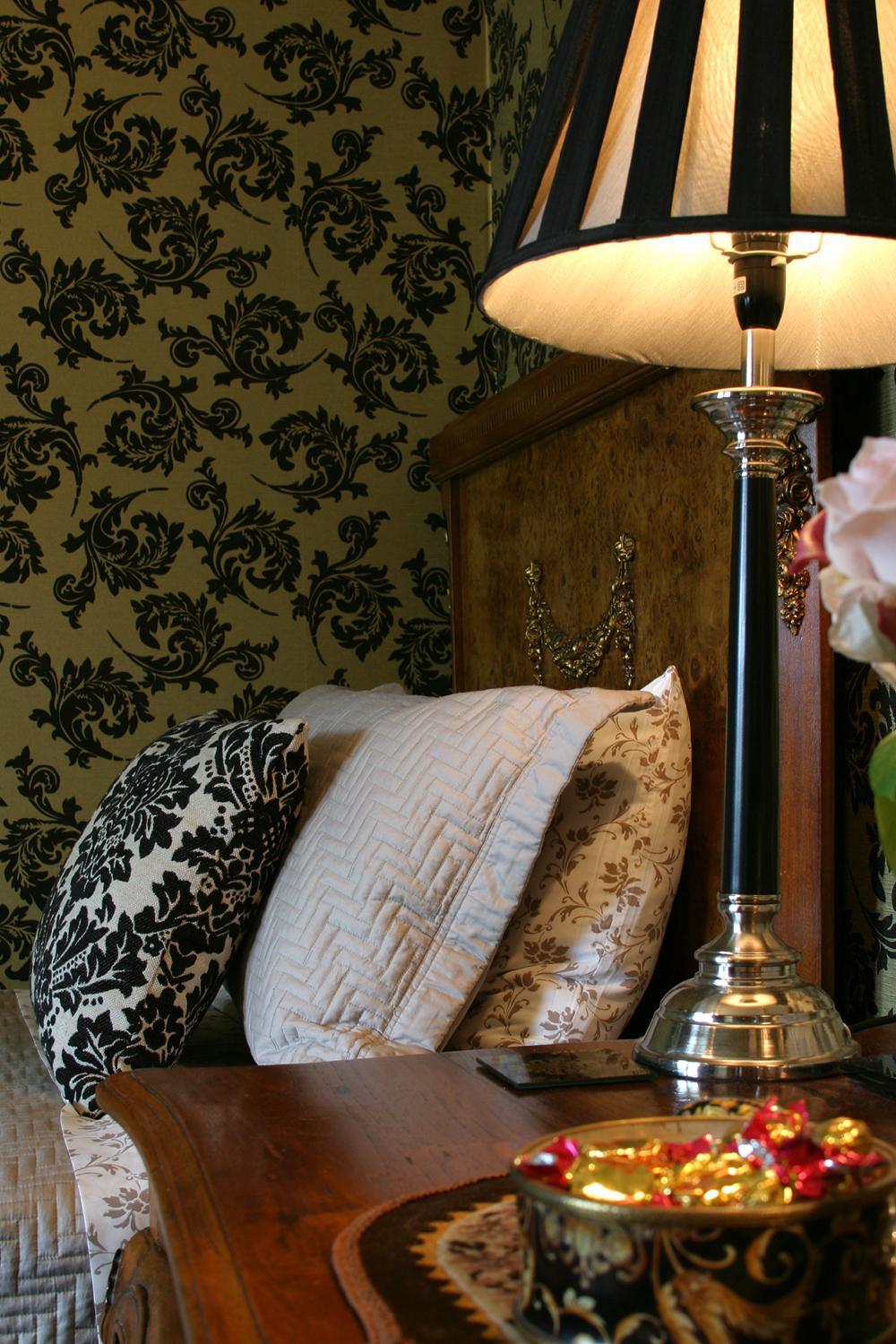 Eden Park Bed And Breakfast Inn
