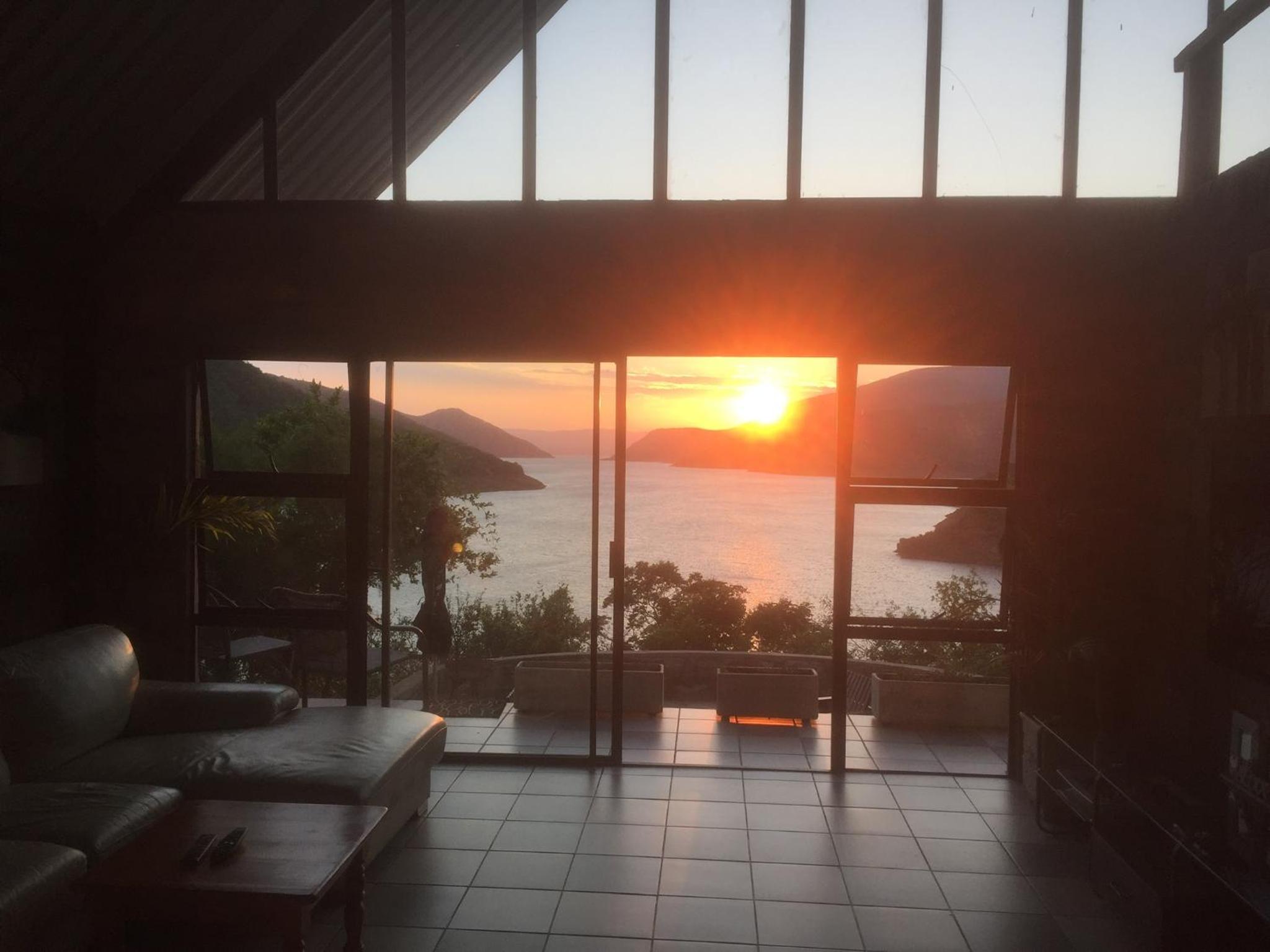 Cycad Rock Fishing Lodge