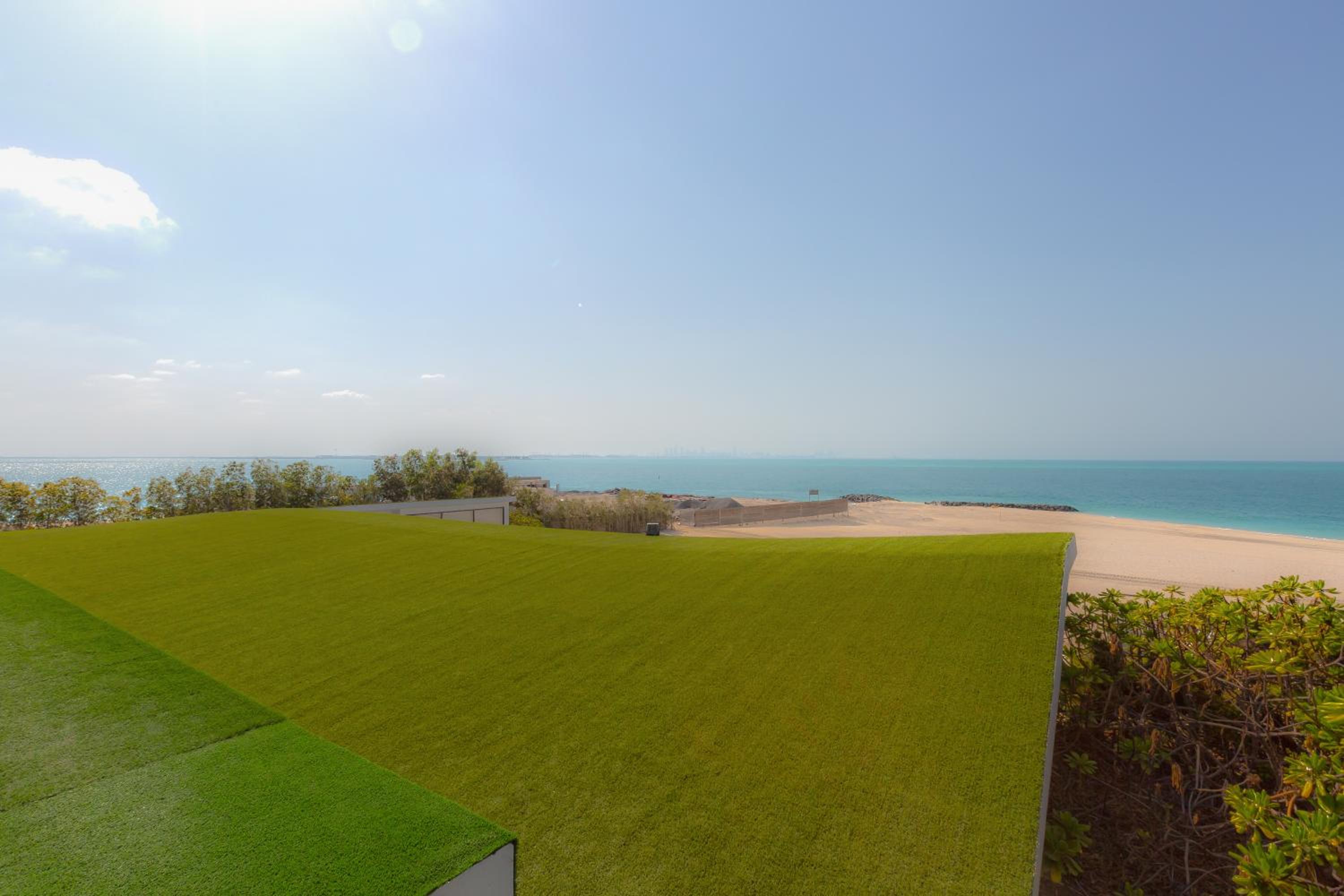 Paradise Nurai Villa - 6 Bedrooms