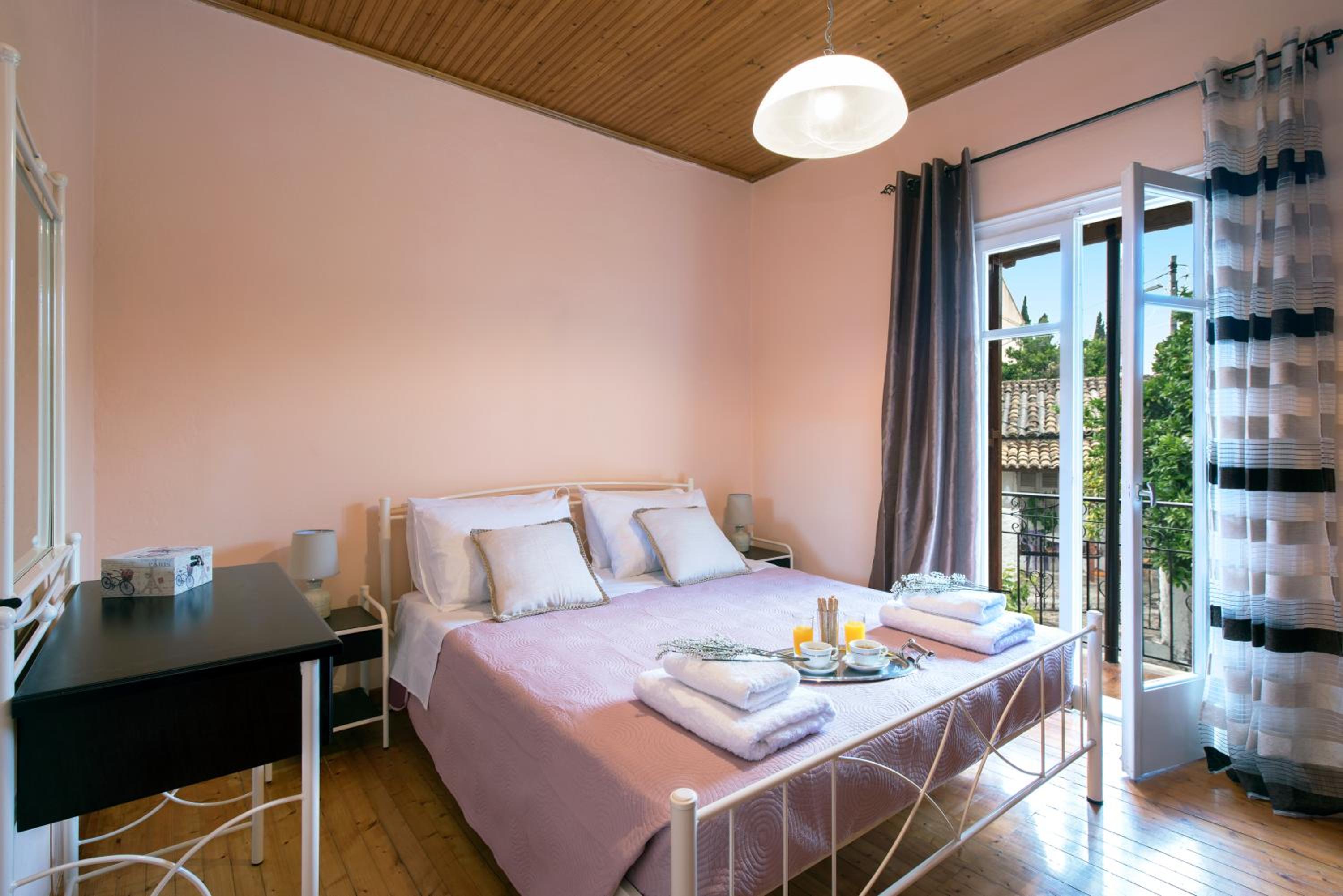 Pado's House, Valanio Corfu
