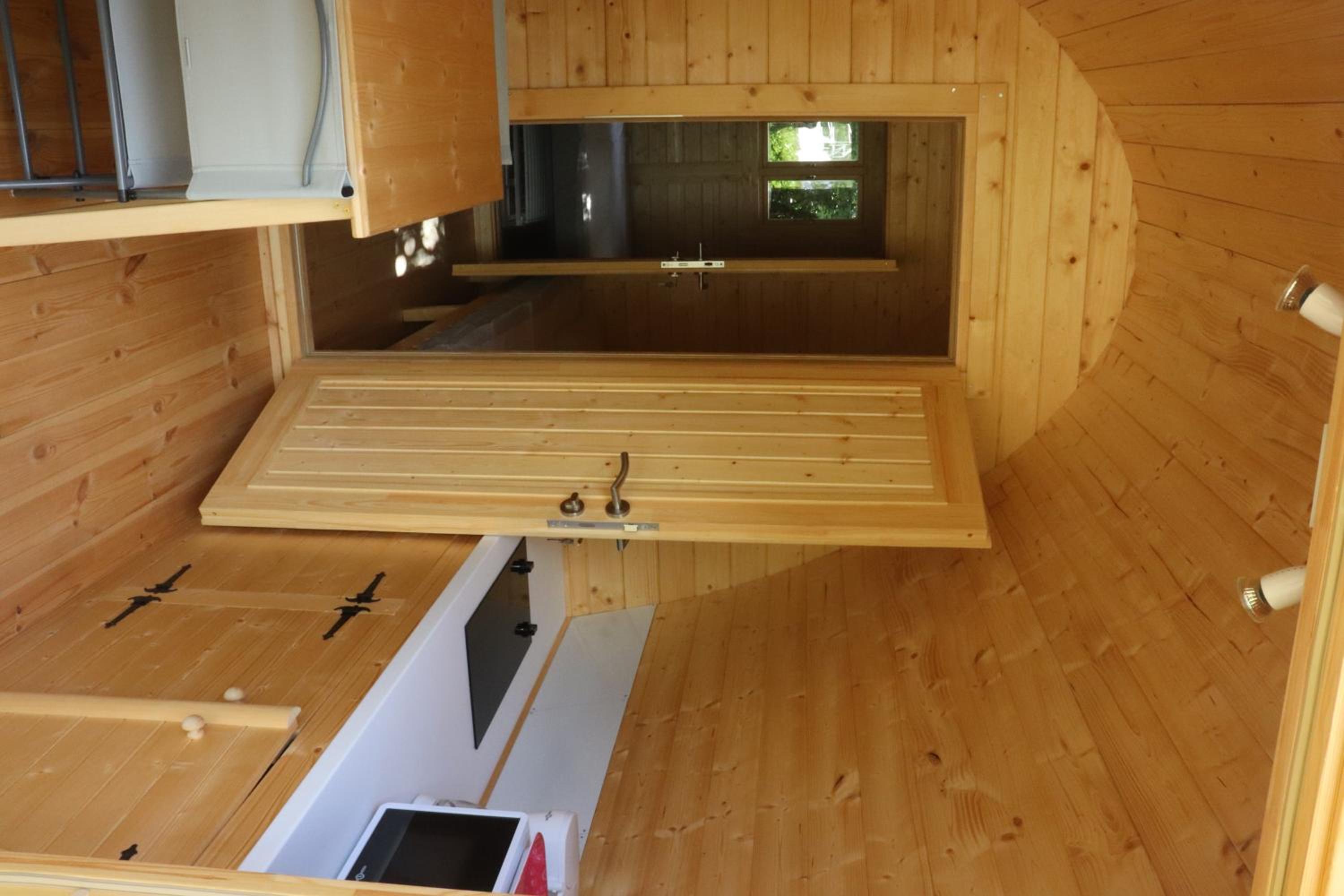 Photo 18