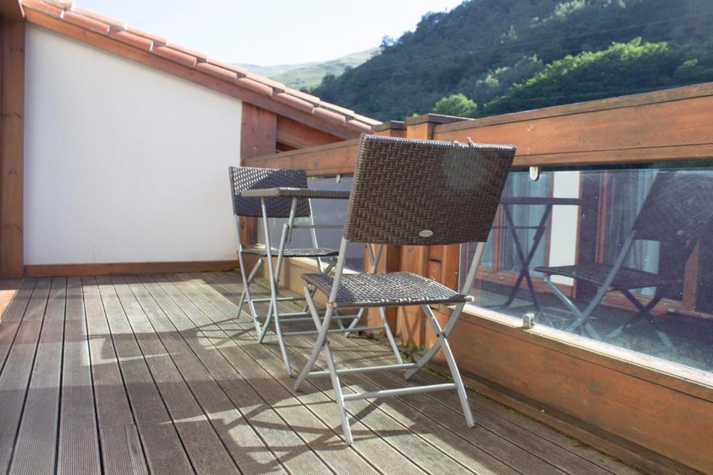 Balcony & Terrace