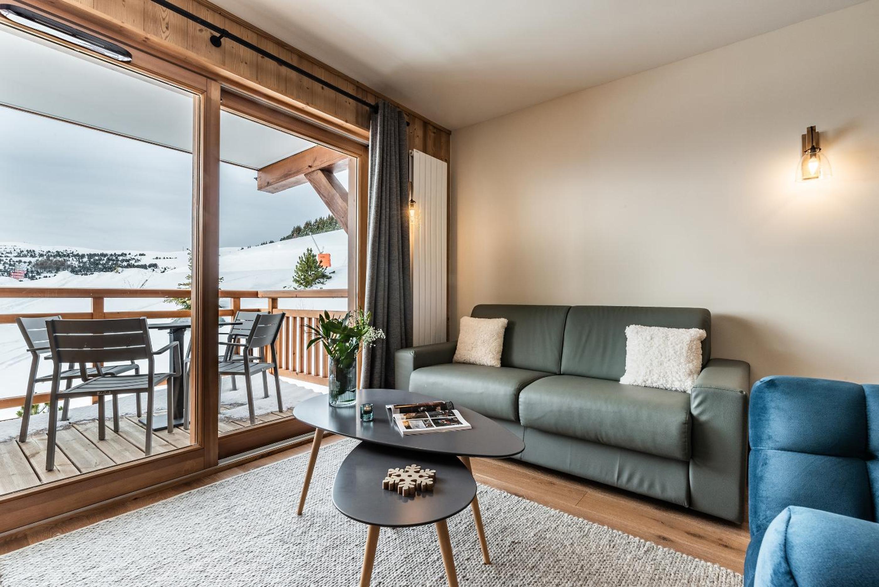 Residence Hameau de Clotaire Alpe d'Huez - by EMERALD STAY photo 3