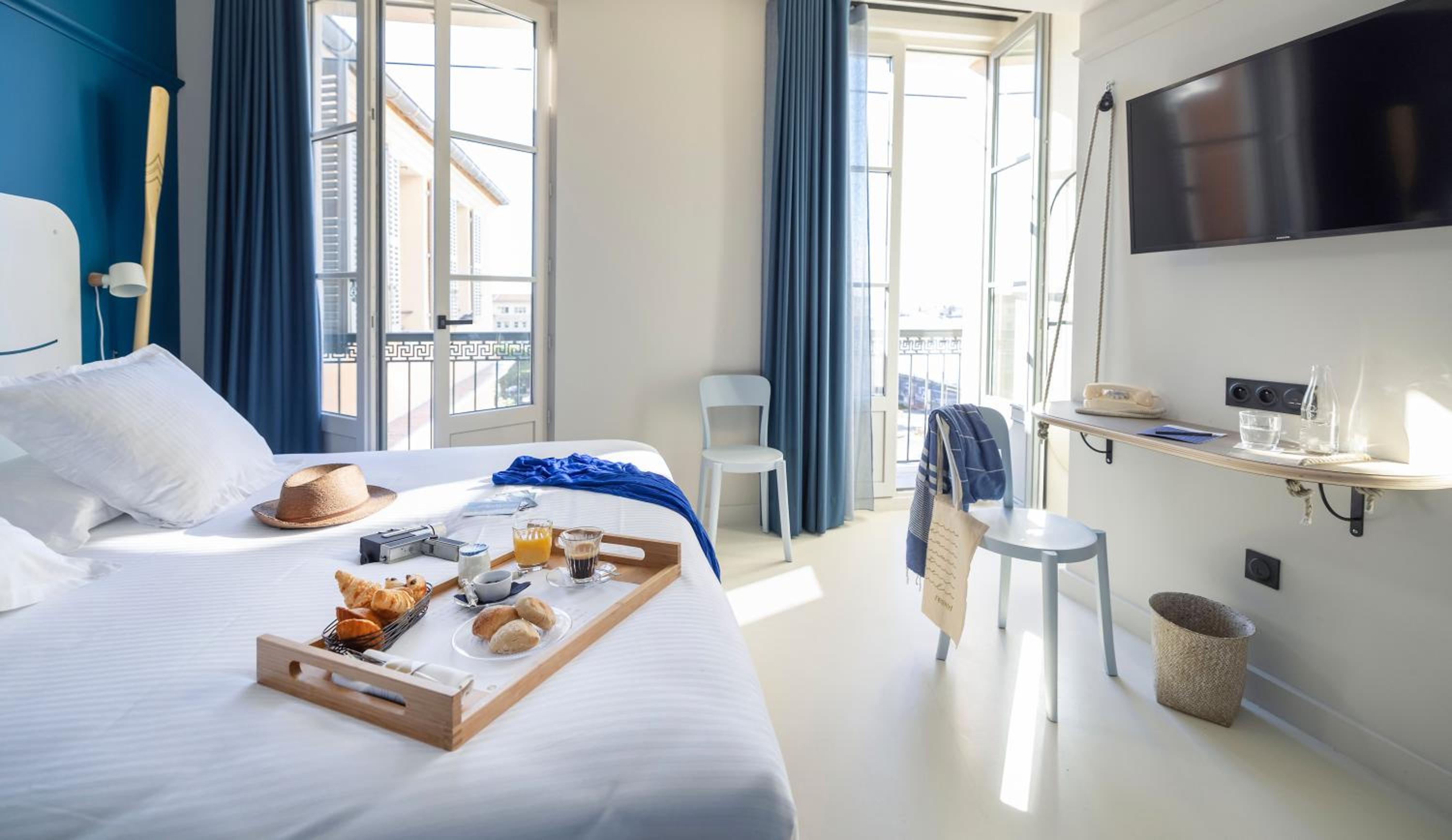 Hôtel L'Eautel Toulon Port 56