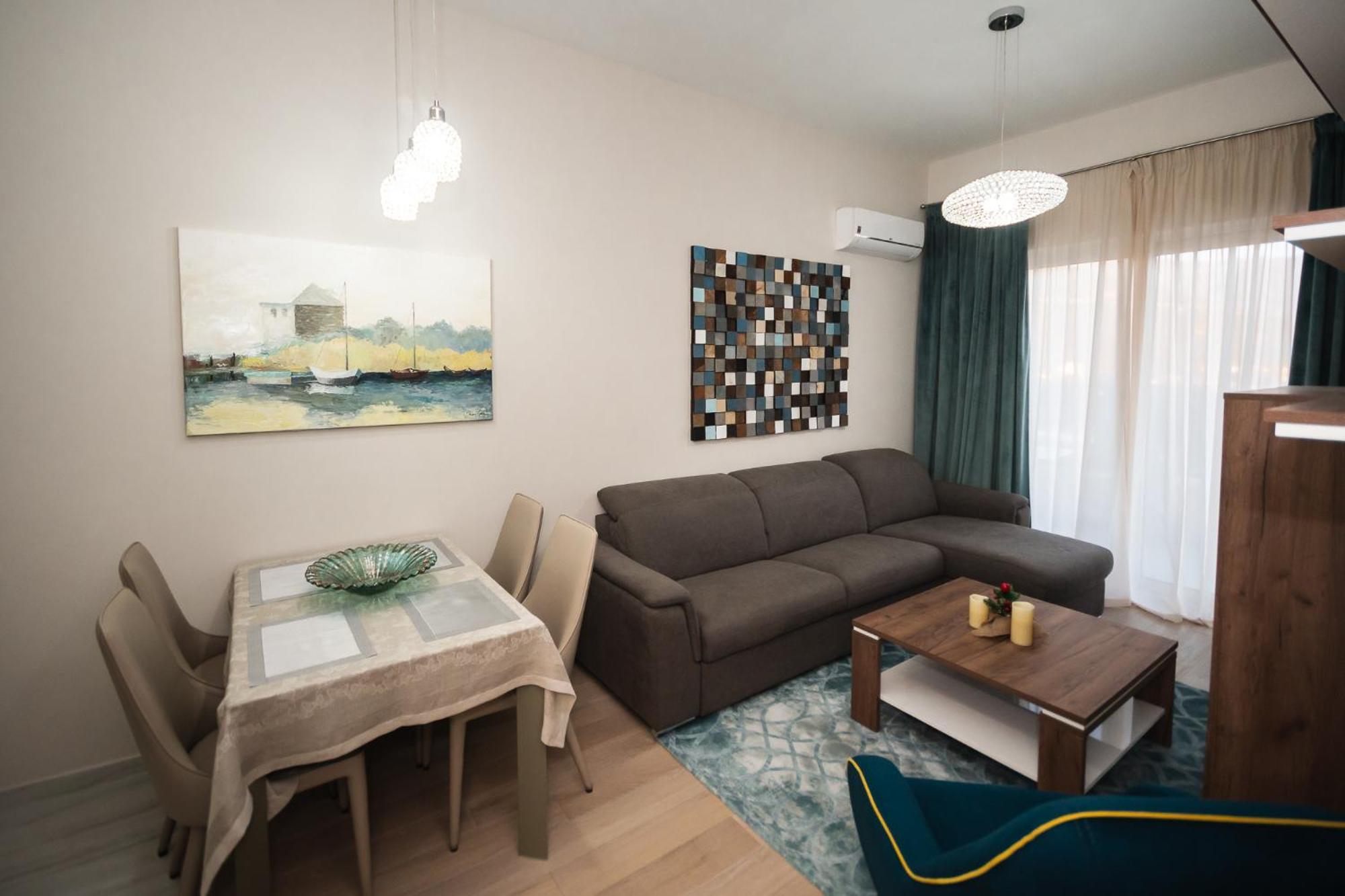 Montesun Boka Apartments