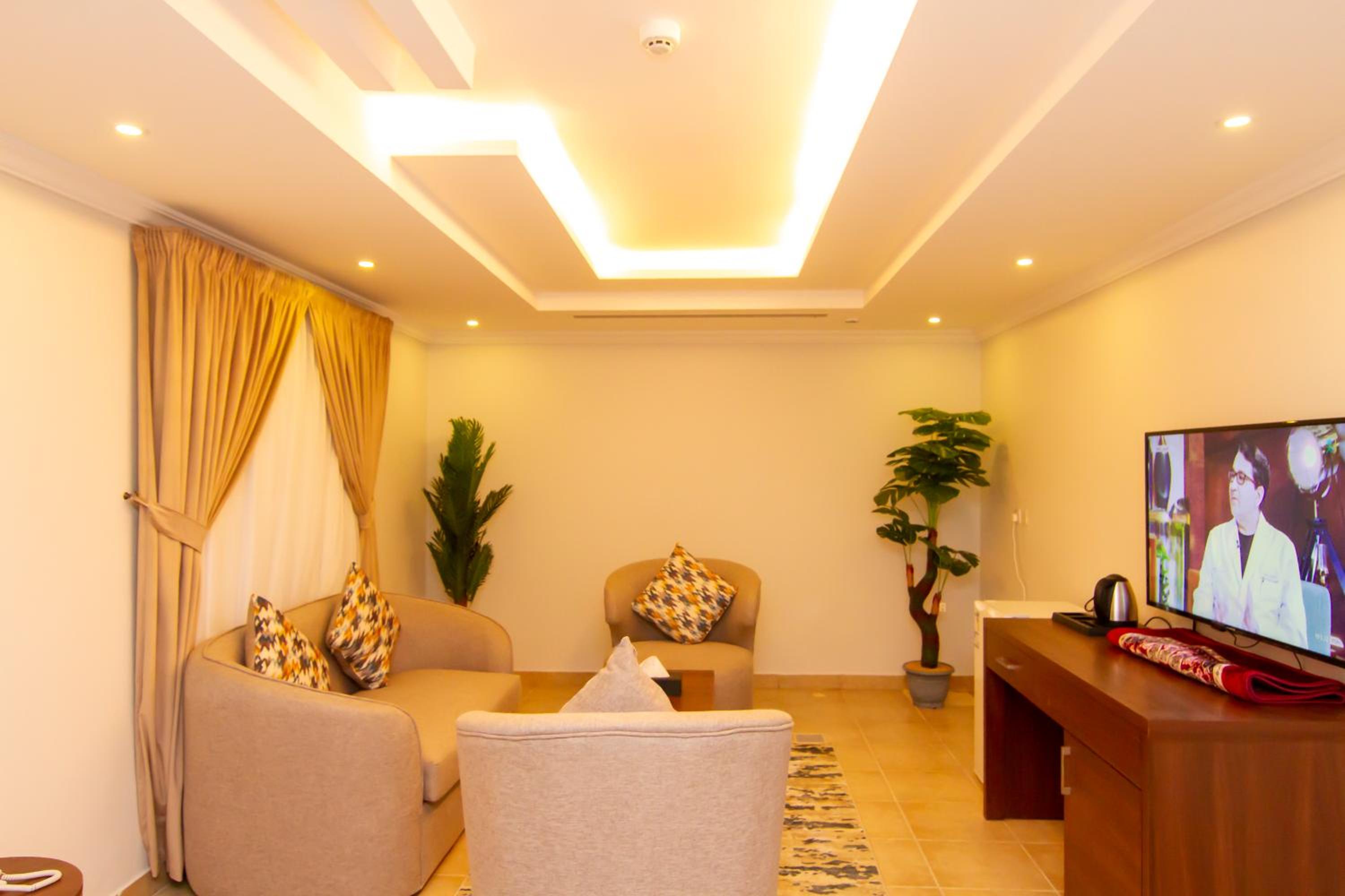 Al Moteb Suites Al Mursalat