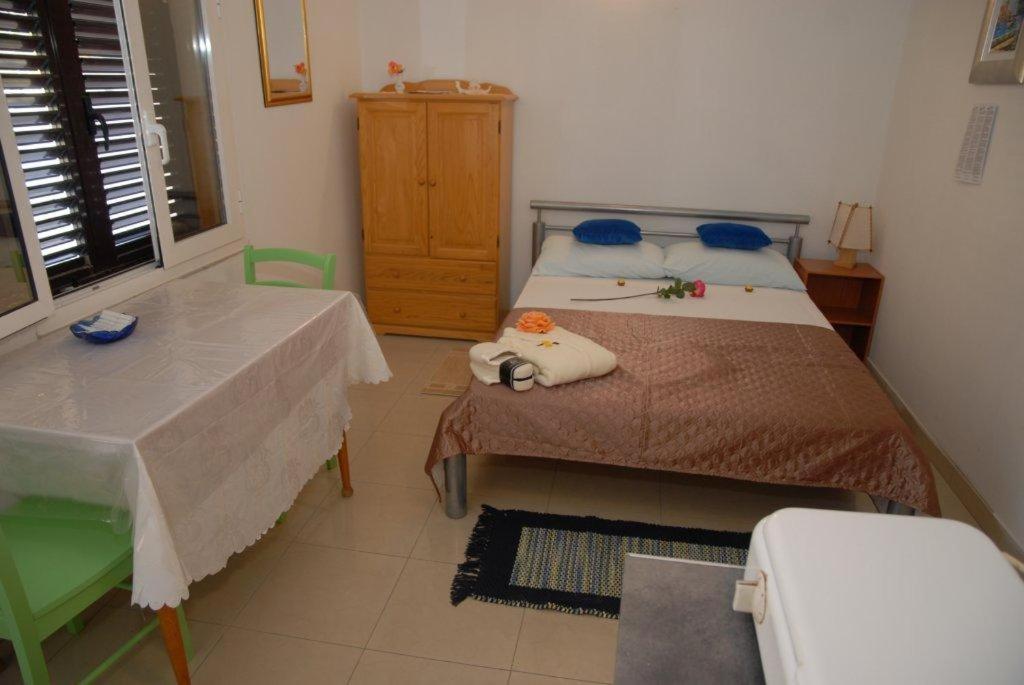 Photo 44