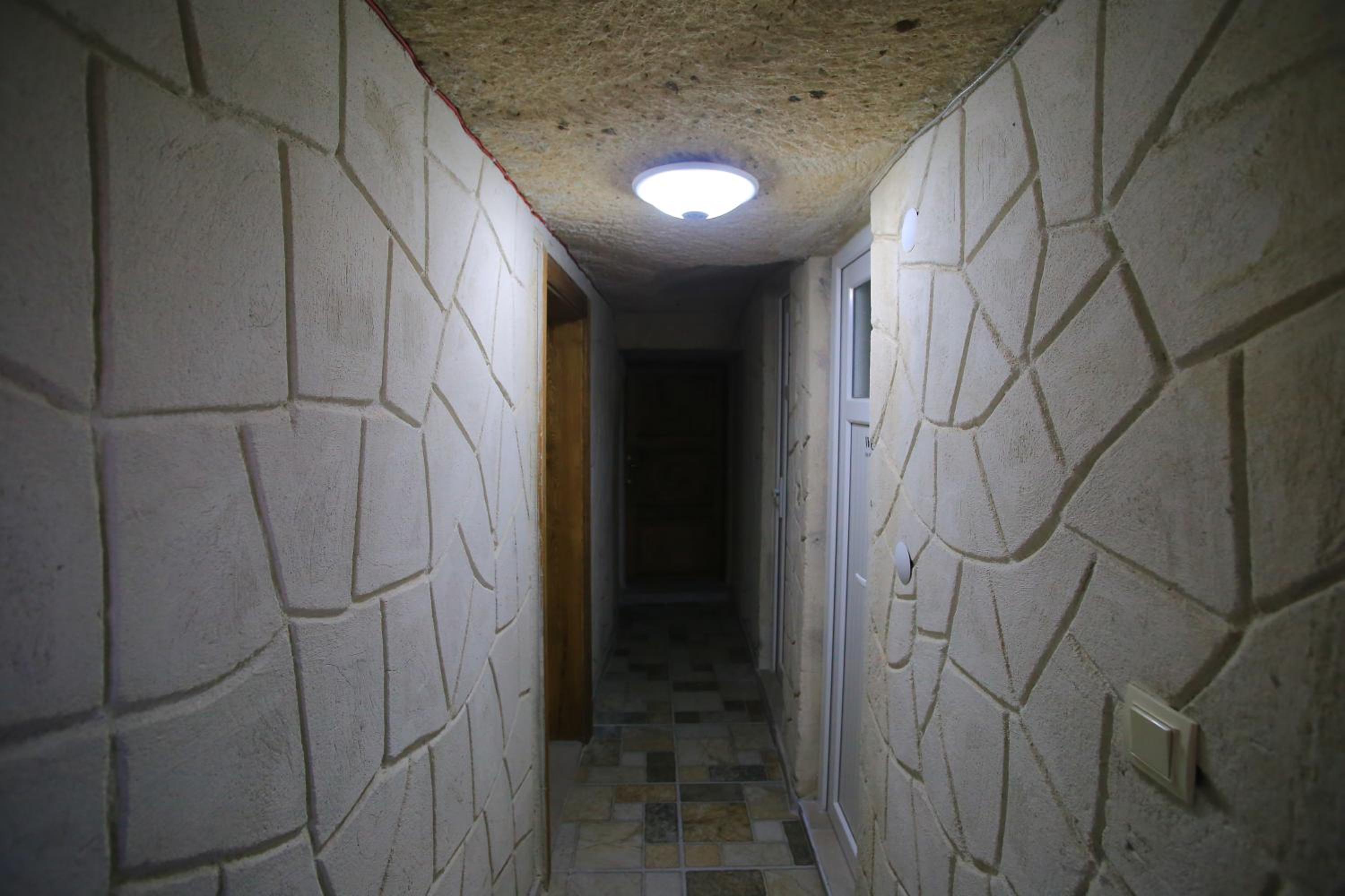Photo 27