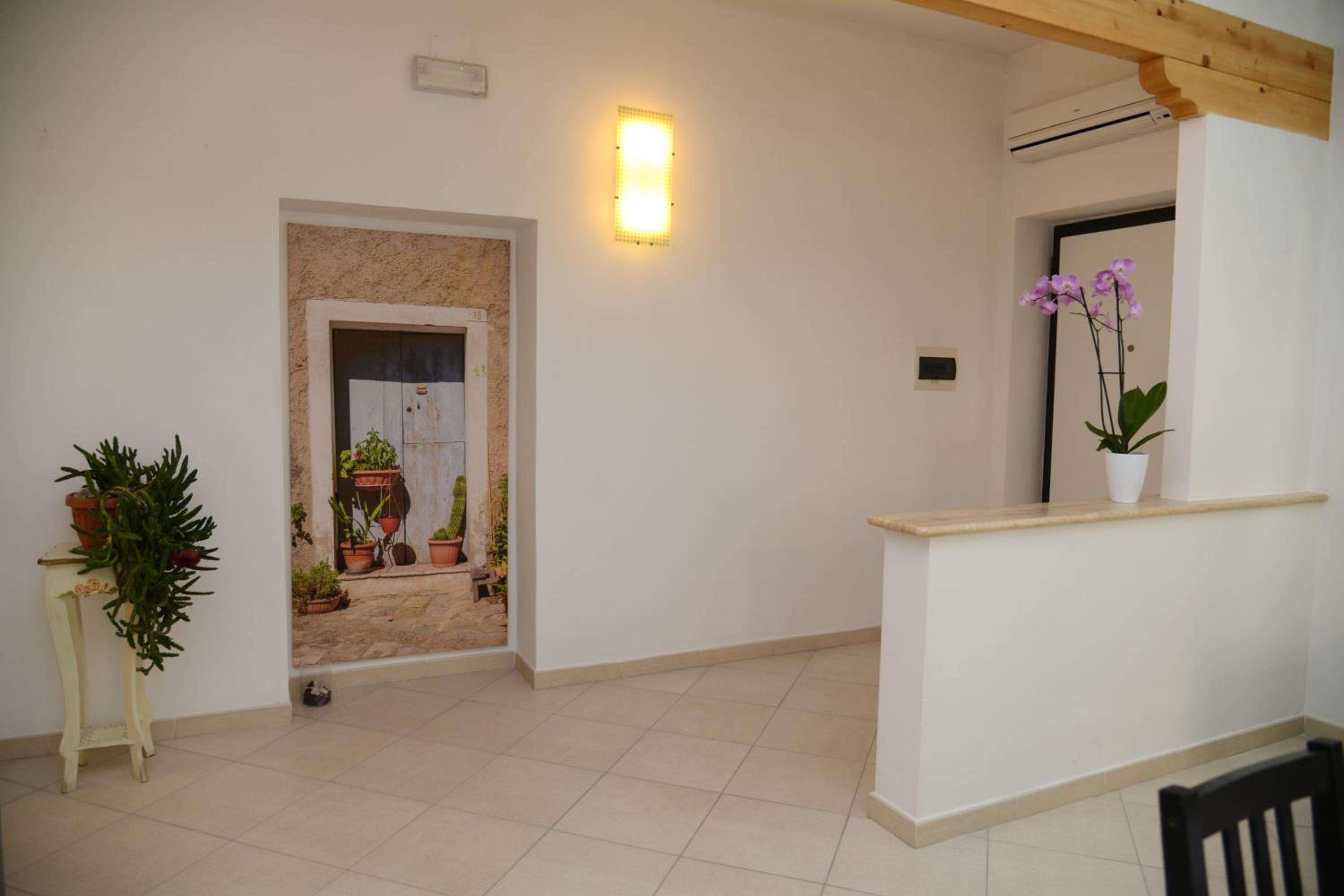 Jonico Guest House