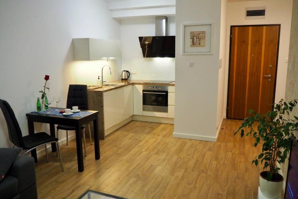 Wilanów Apartment close to Town Hall and Palace view 3