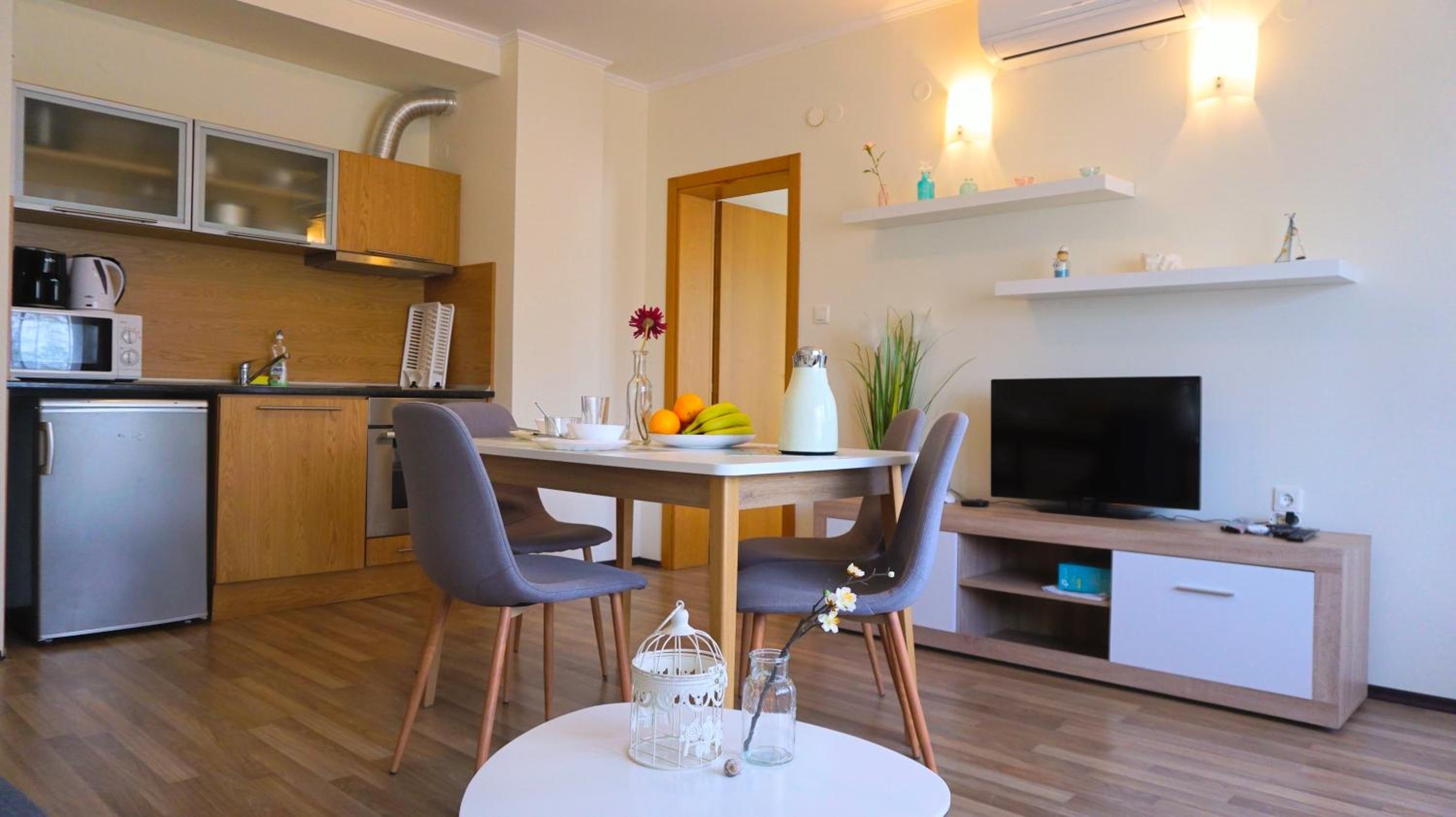Byala Residence Apart Complex view 4