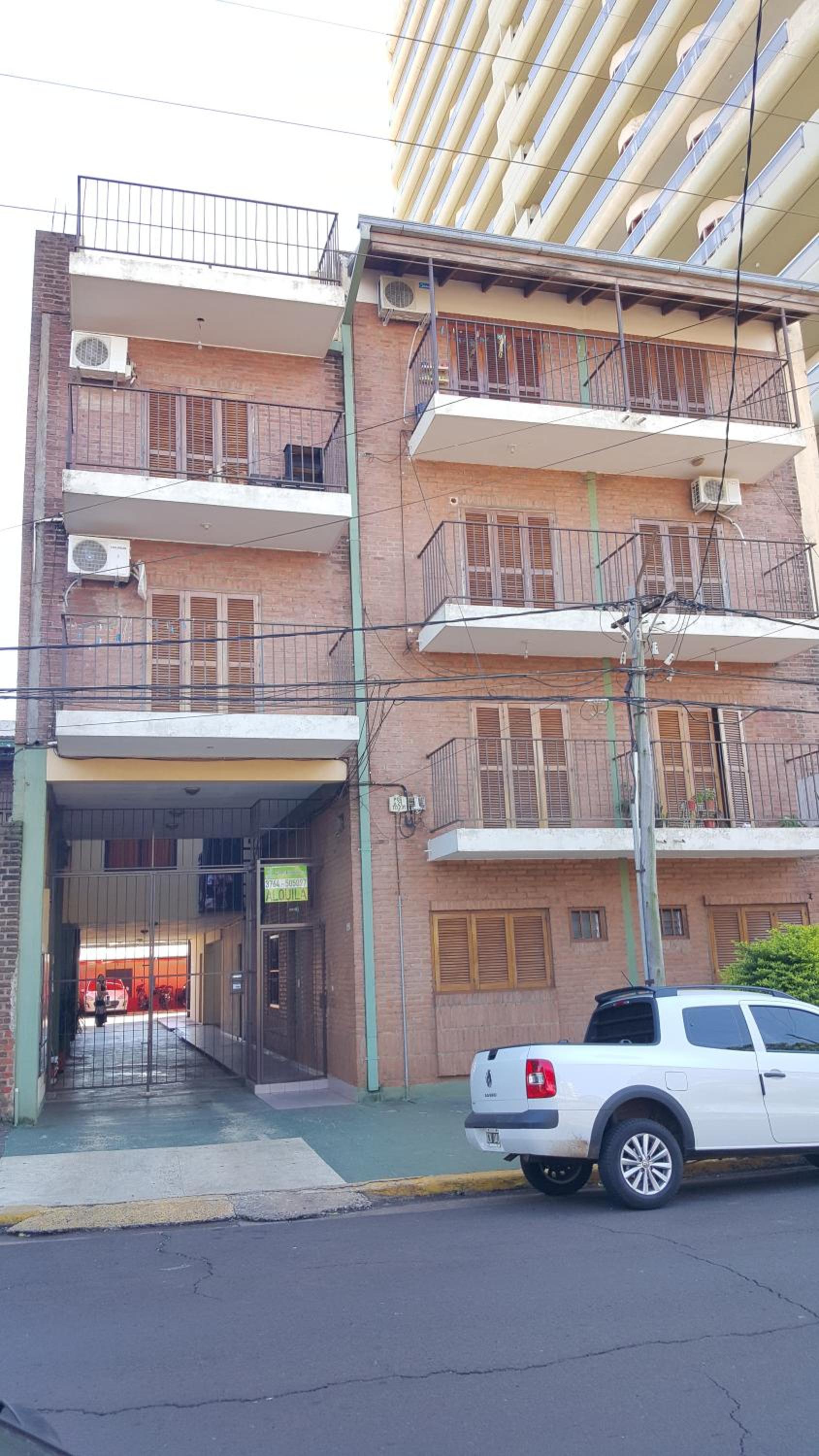 Departamento centrico en Posadas, garage opcional D2
