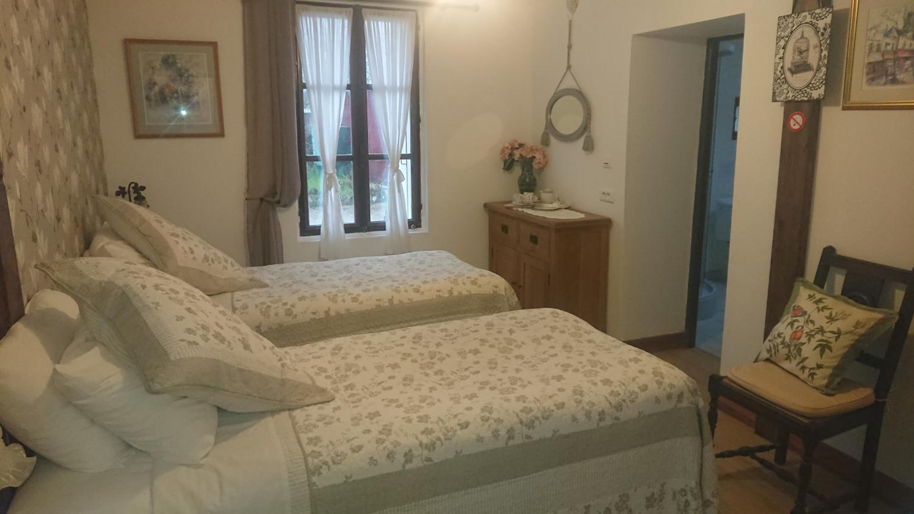 Le Jardin de Rose 24 FEUILLEBERT Romagne 86700 view 4
