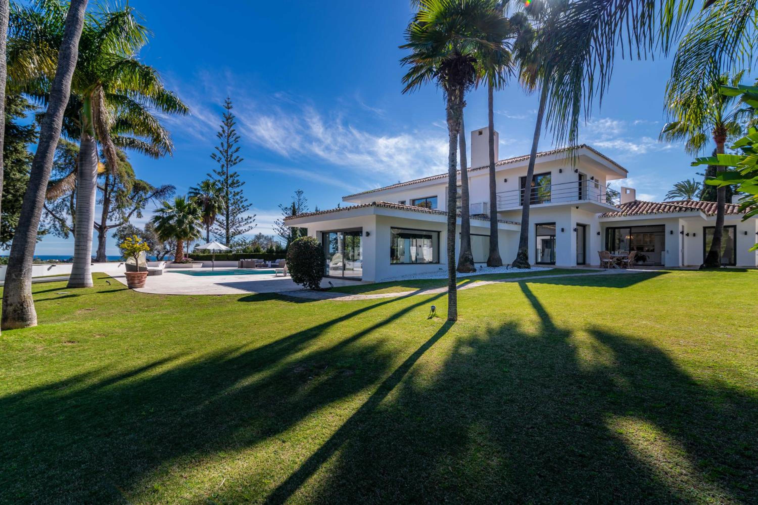 Unique *HIDDEN GEM* Villa - GOLFERS PARADISE ALOHA view 2