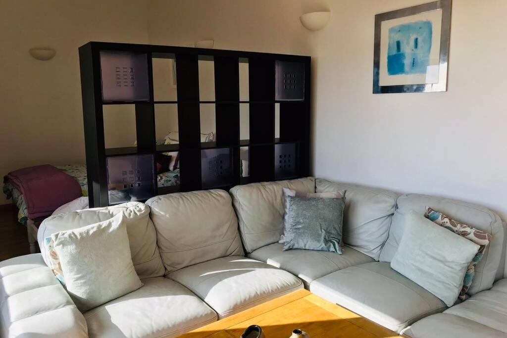 Great couples accommodation with beautiful sea view