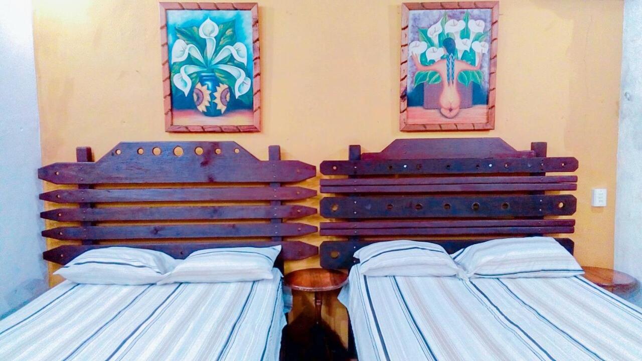 Hostal Villa Mercedes view 2