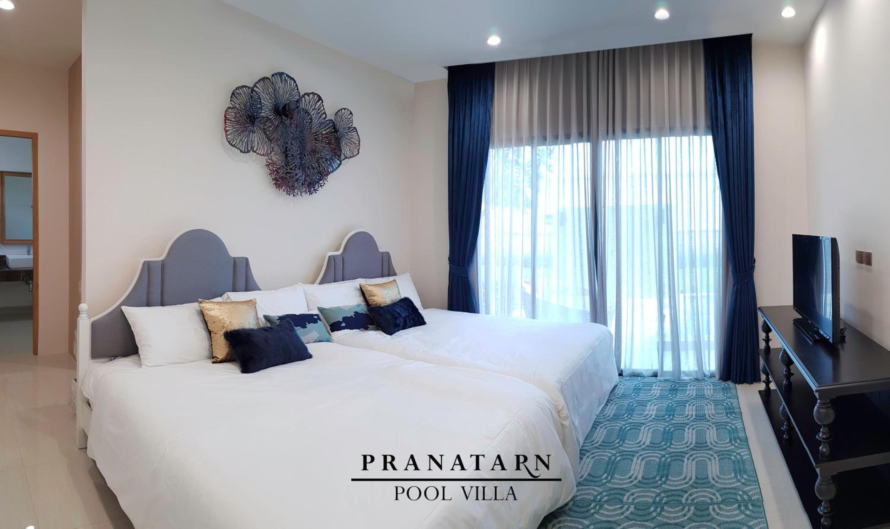 Pranatarn Pool Villa Beach Night Cottage view 3